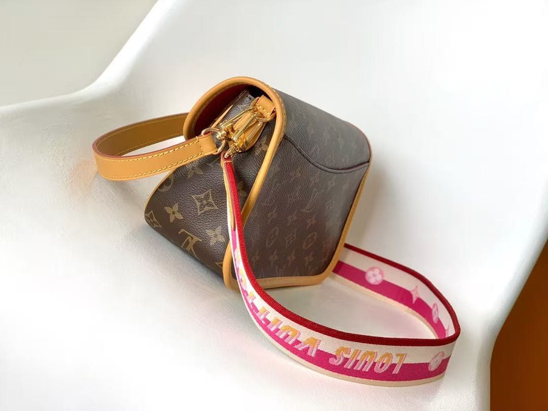 Louis Vuitton DIANE Bag Monogram M45985 High