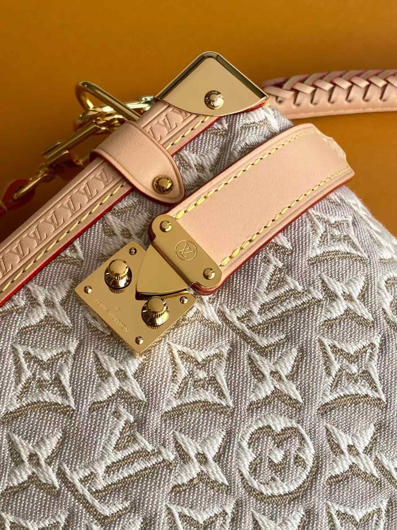 Louis Vuitton Side Trunk MM Monogram Emblème Peuplier Jacquard textile M2A145 High