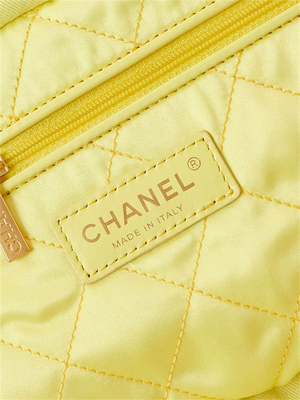 Chanel 22 SMALL HANDBAG Canvas & Gold-Tone Metal AS3260 Yellow A