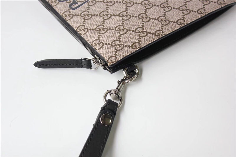 Gucci Pouch 673904 High