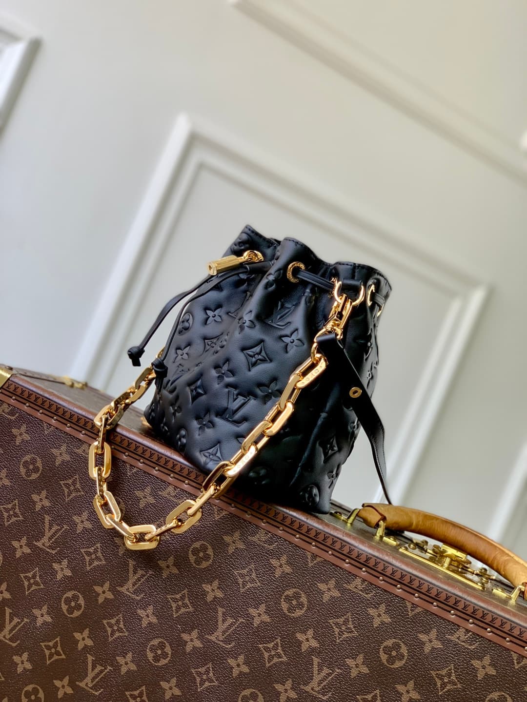 Louis Vuitton Coussin Bucket bag Monogram-embossed lambskin M26216 black high