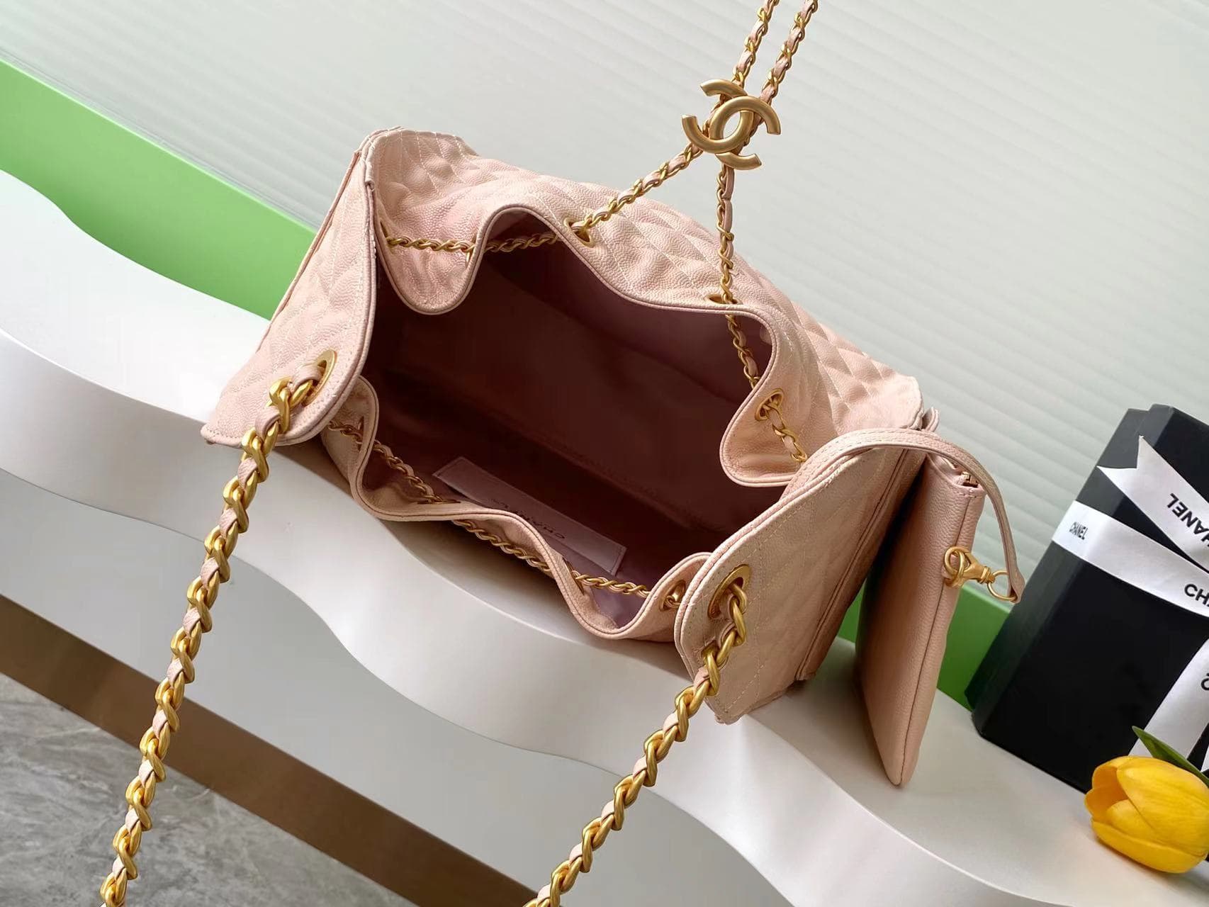 Chanel 25 Medium Hobo Medium handbag AS5311 Grained Calfskin & Gold-tone Metal Light Pink A