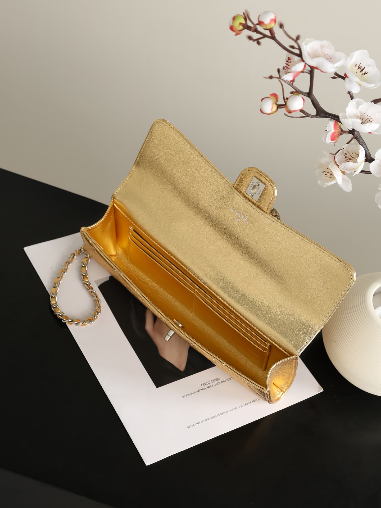 Chanel Clutch with chain Grained Calfskin & Silver-Tone Metal Gold AP5280 A