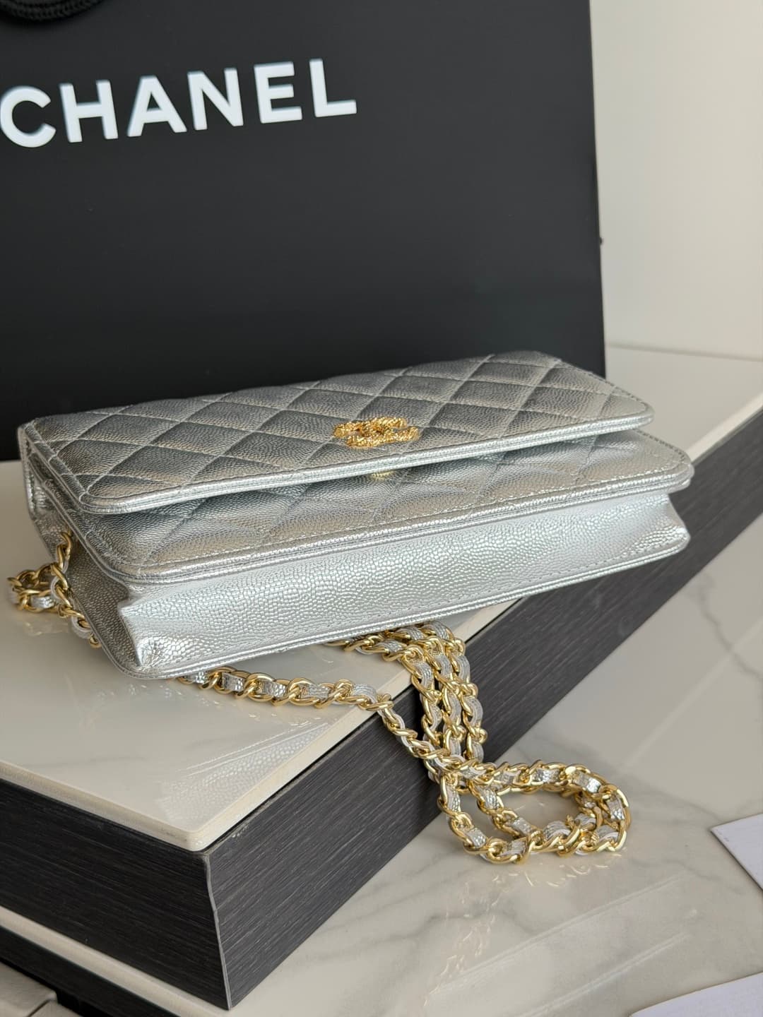 Chanel Wallet on Chain Shiny Grained Calfskin Strass & Gold-Tone Metal Silver AP5073 High