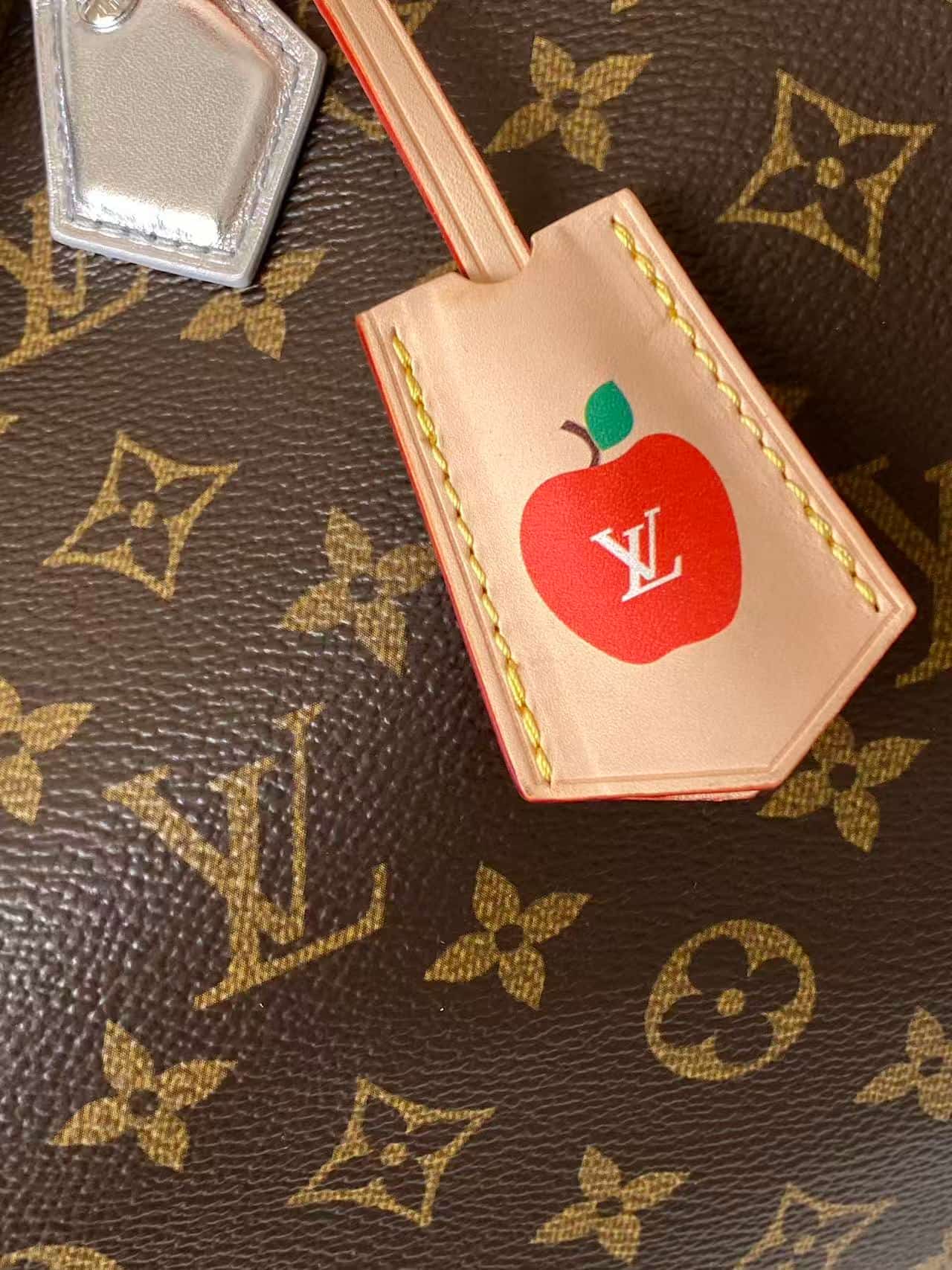 Louis Vuitton 57th Street NYC Speedy Bandoulière 30 Monogram Silver Coated canvas M27324 High