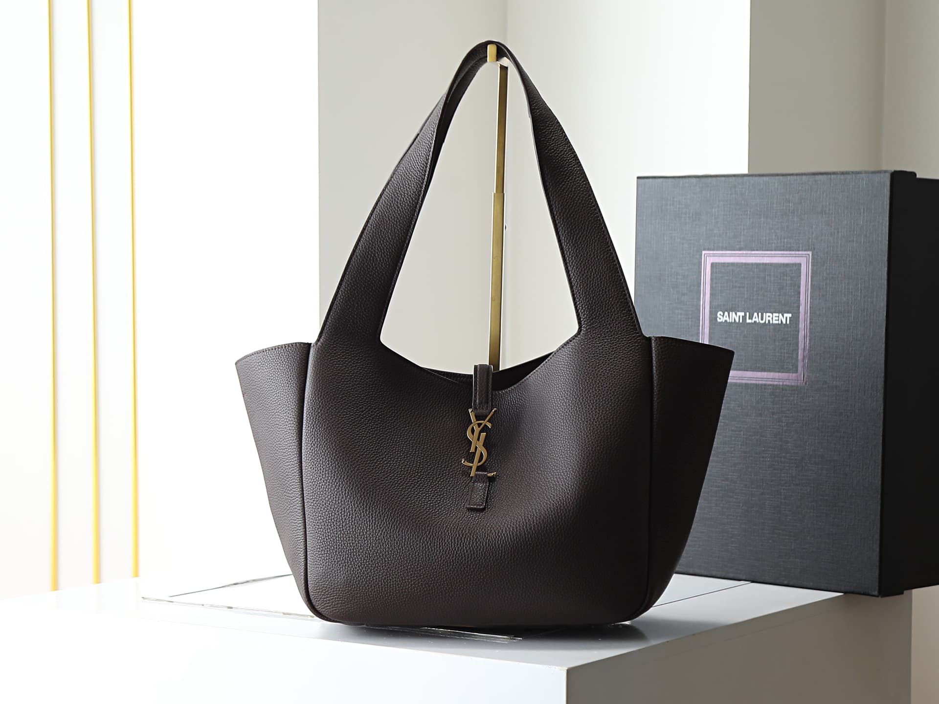 Saint Laurent LE 5 À 7 SMALL BEA in grained leather 779029 High