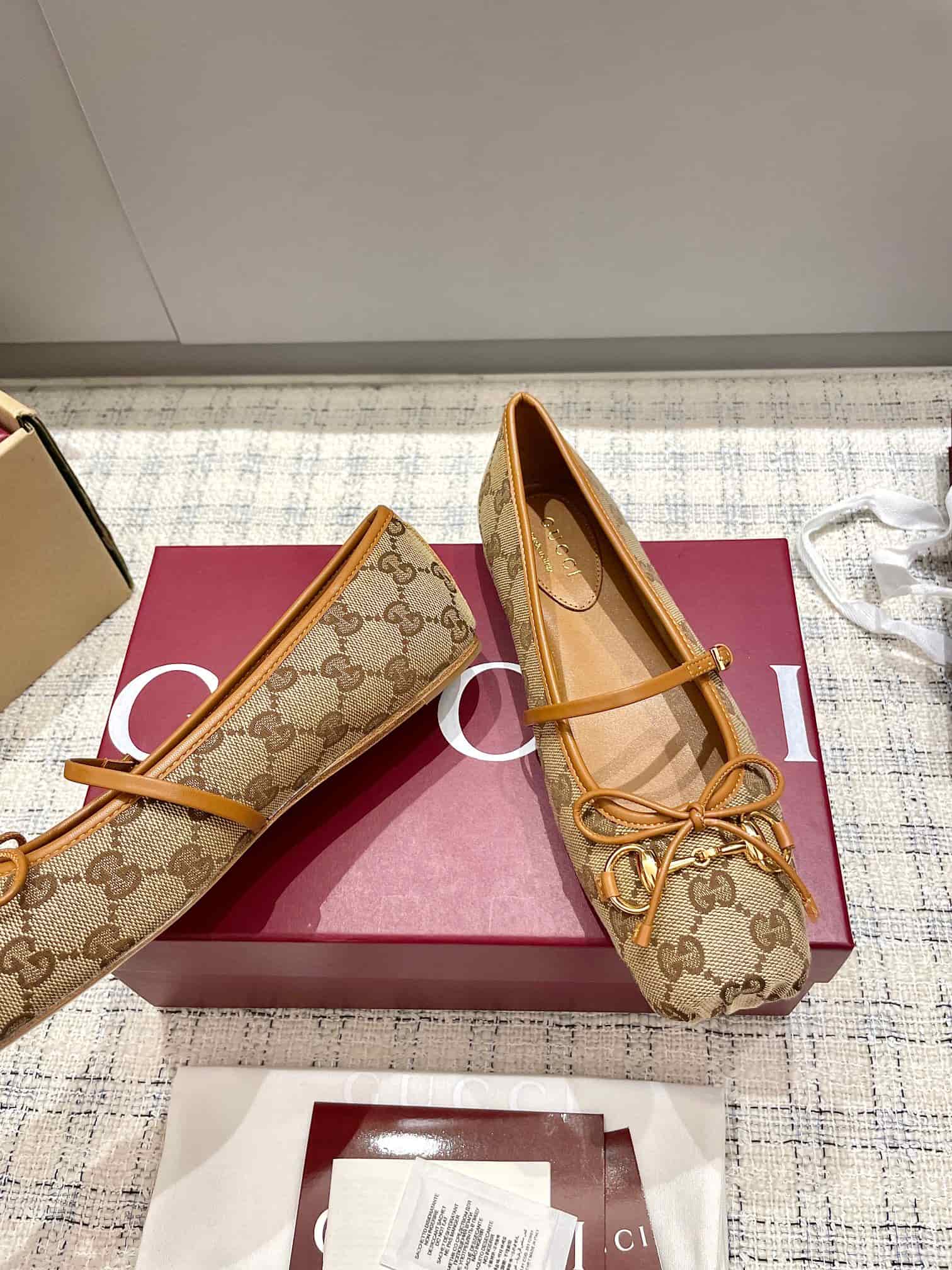 Gucci Horsebit ballet flat shoes Women