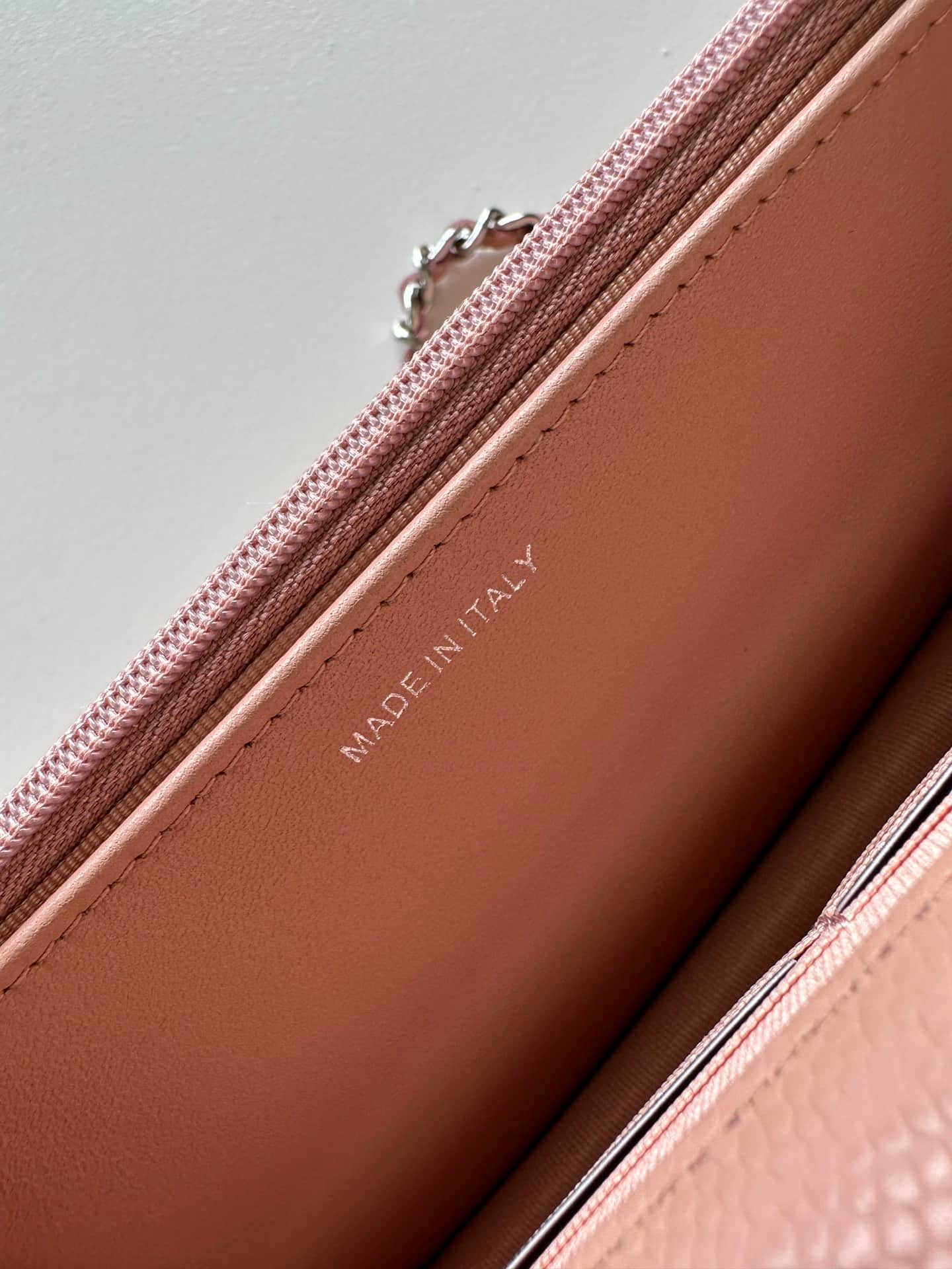 Chanel Classic Wallet on Chain Grained Shiny Calfskin & Silver-Tone Metal AP4241 Light Pink High