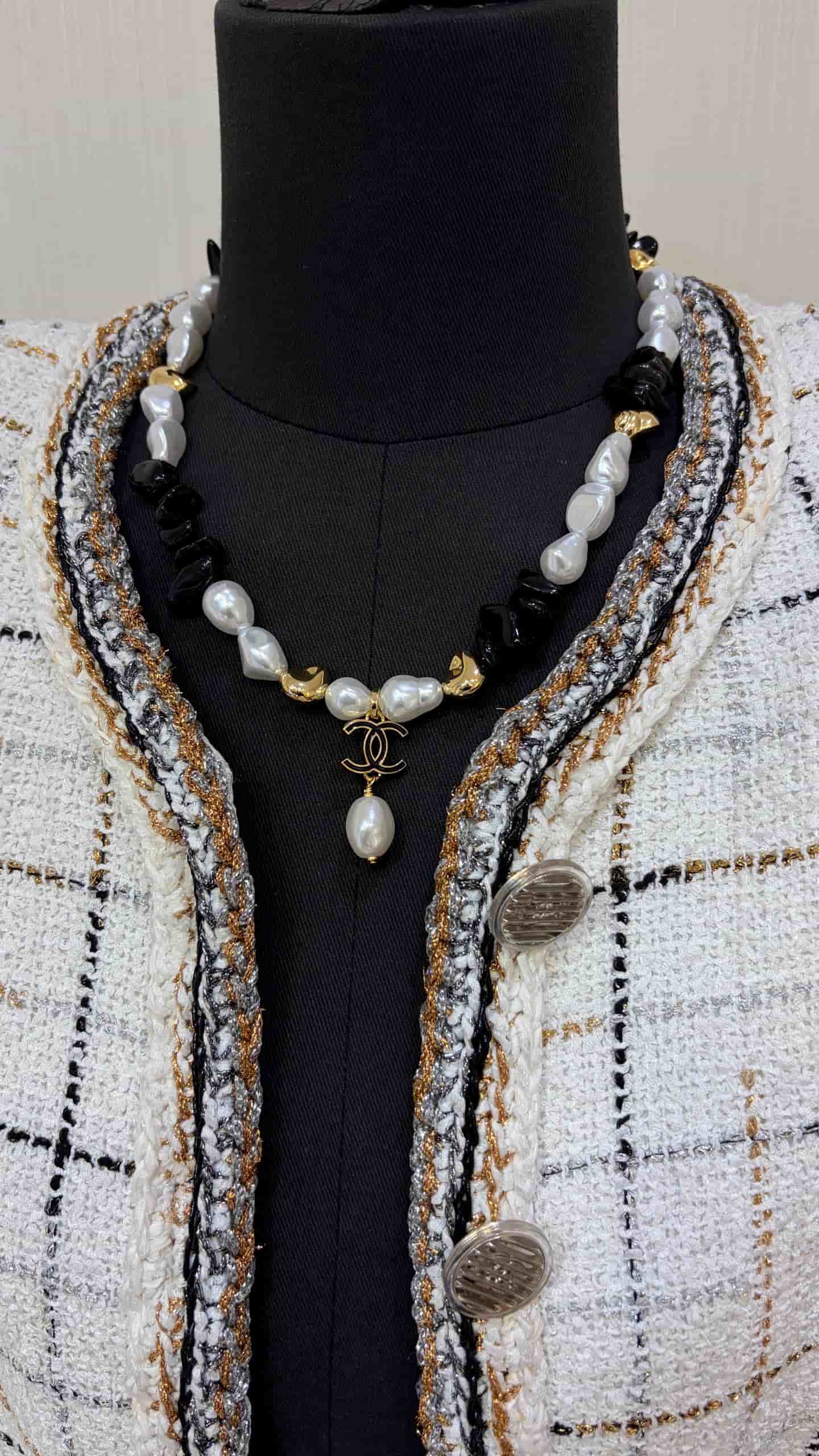 Chanel Coco Beach Necklace High