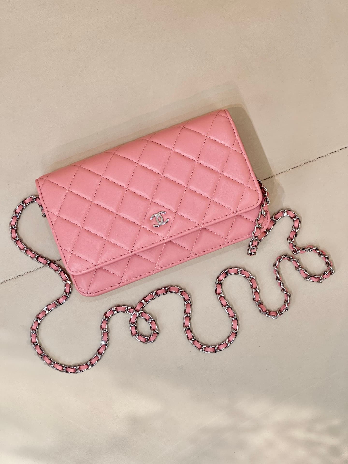 Chanel Wallet on Chain Lambskin& Sliver-tone Metal AP0250 Pink TOP