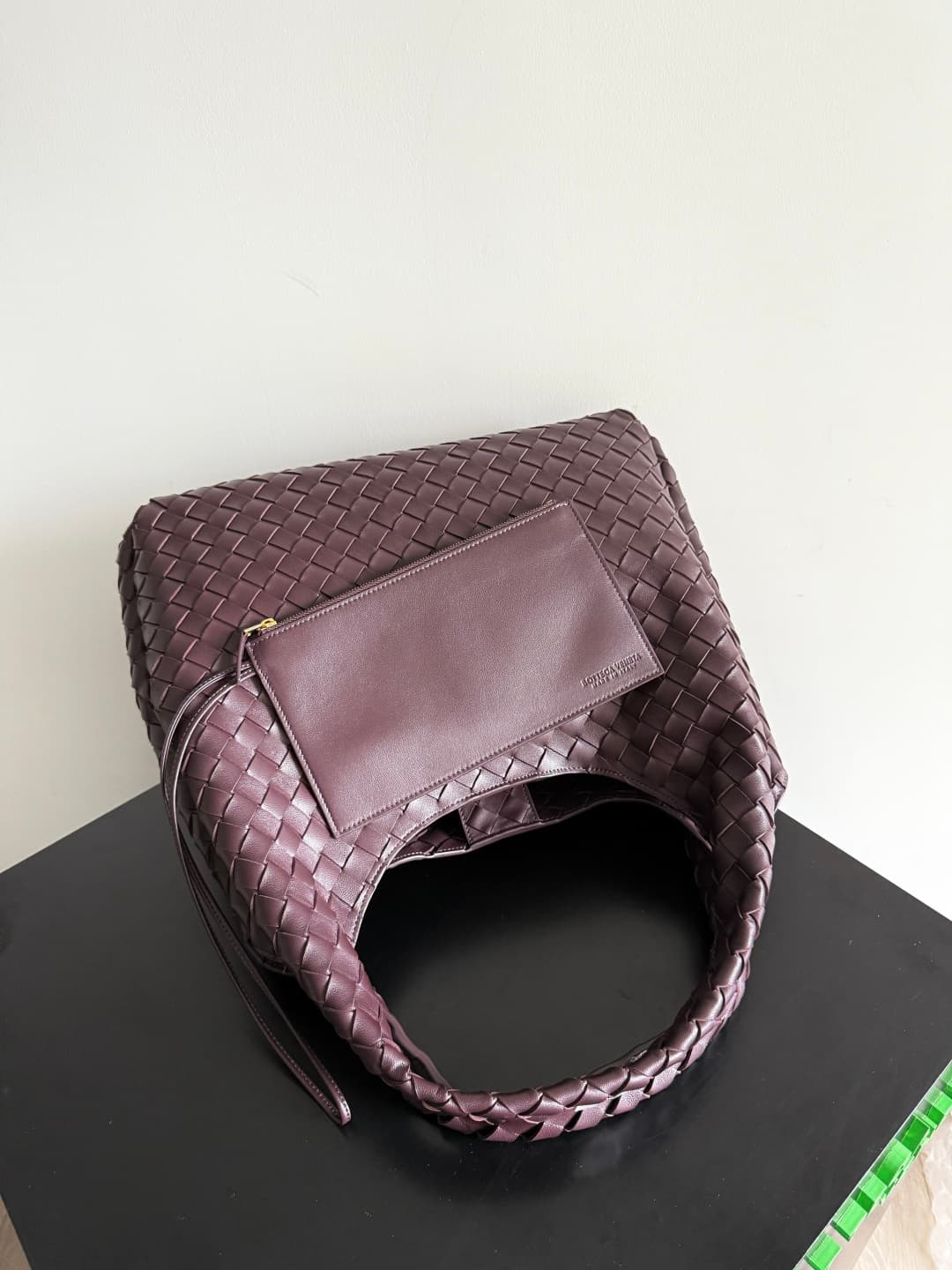 Bottega Veneta Large Campana shoulder bag suede in Intrecciato leather Claret TOP