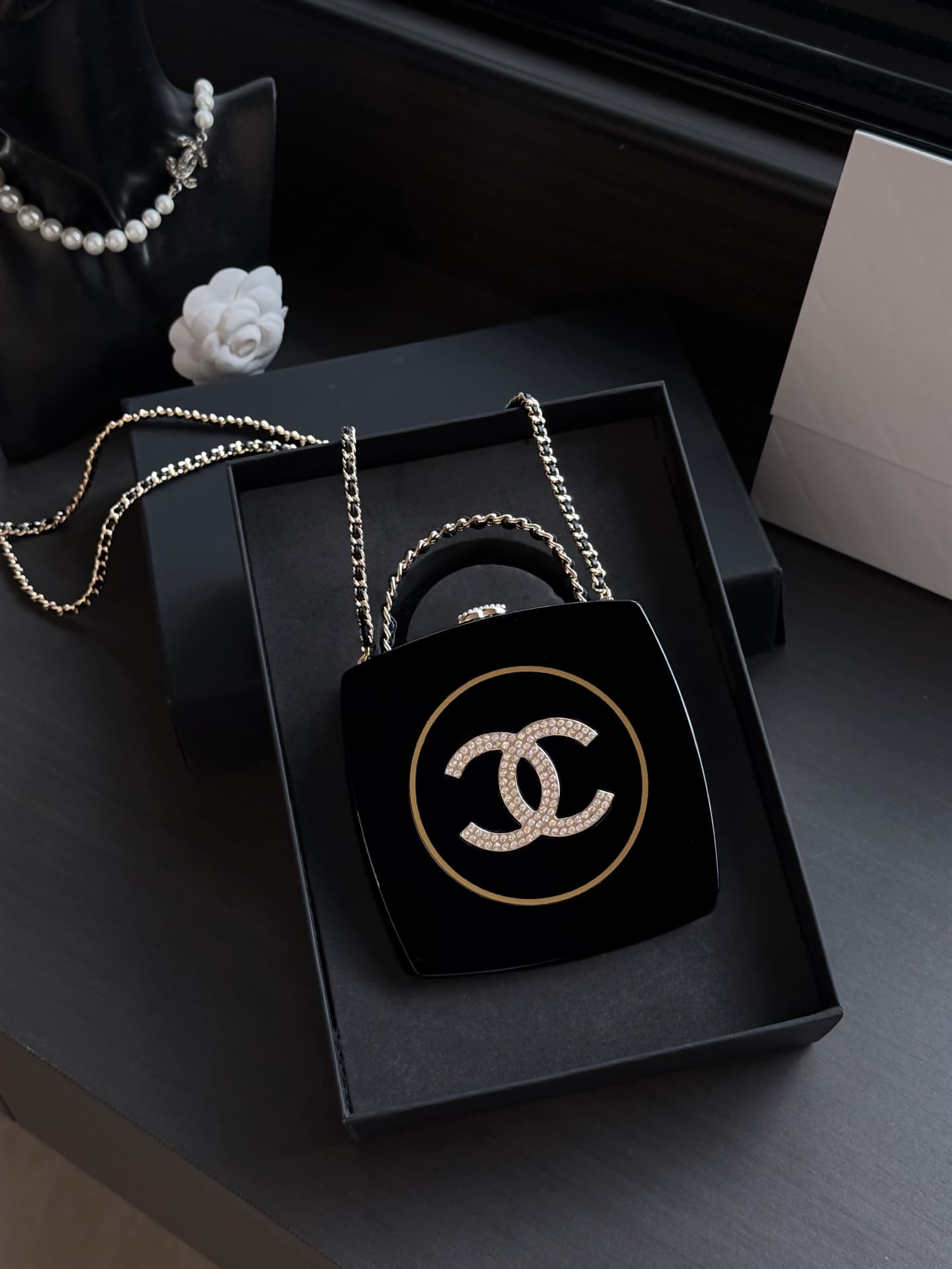 Chanel Makeup Palette Minaudière evening bag