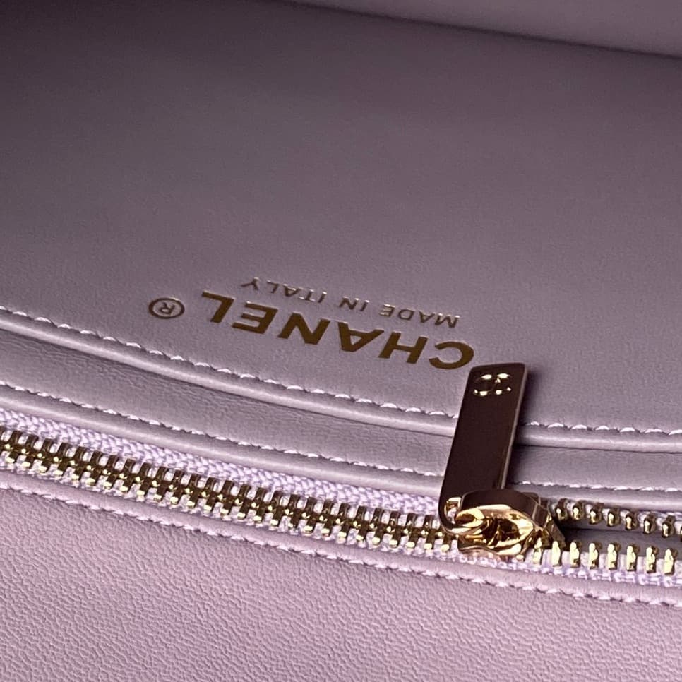 Chanel Classic Flap Bag Lambskin & Gold-Tone Metal AS5756 Light Purple High