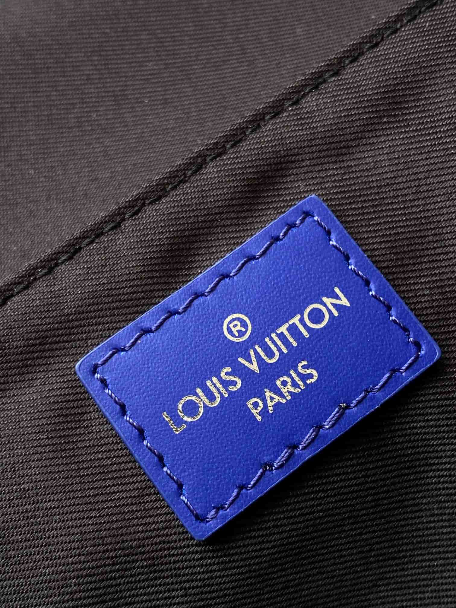 Louis Vuitton District Messenger Indigo Blue Damier Graphite coated canvas N00085 High