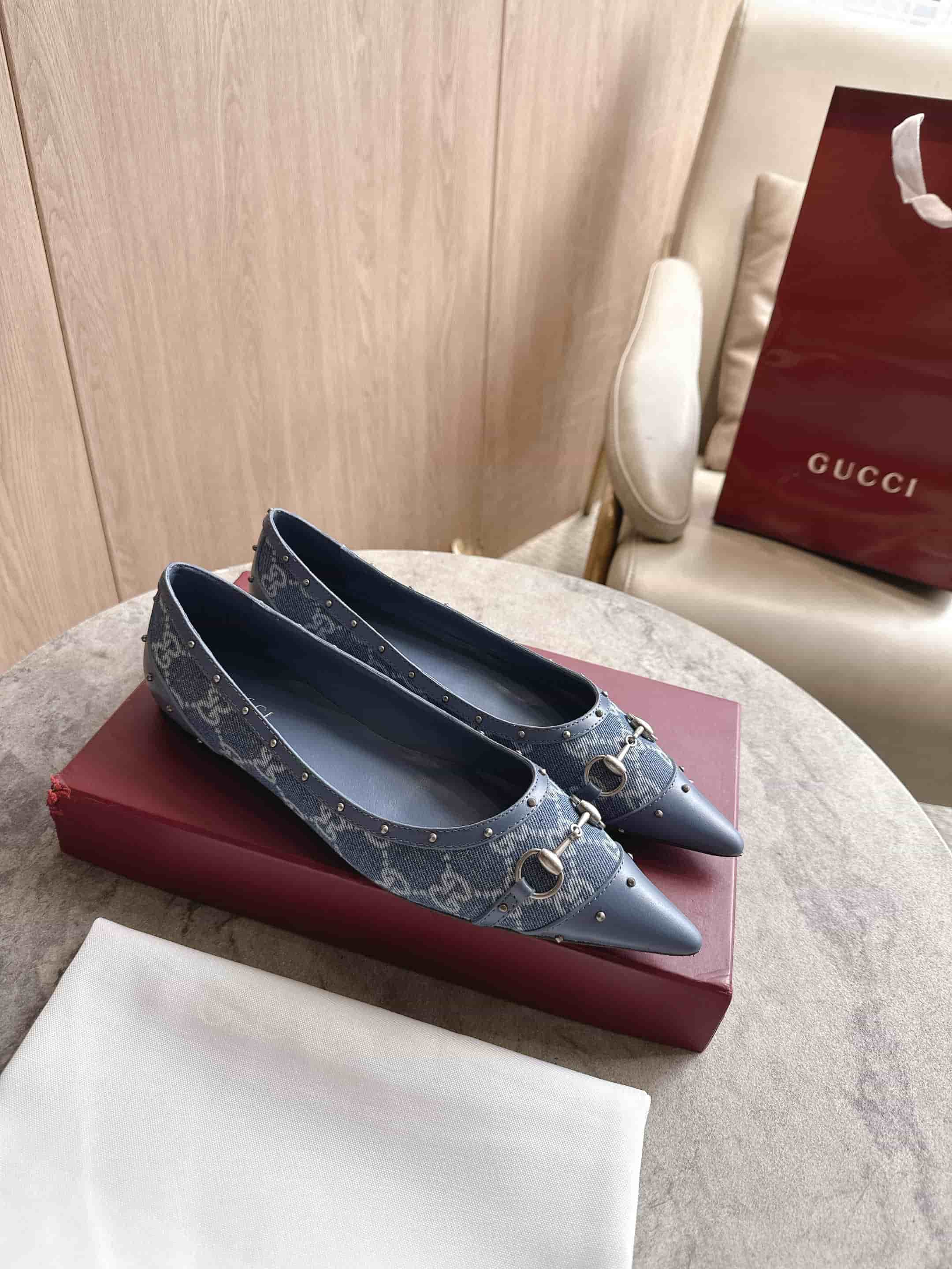 Gucci Savoy Ballerina Flat Shoes Women