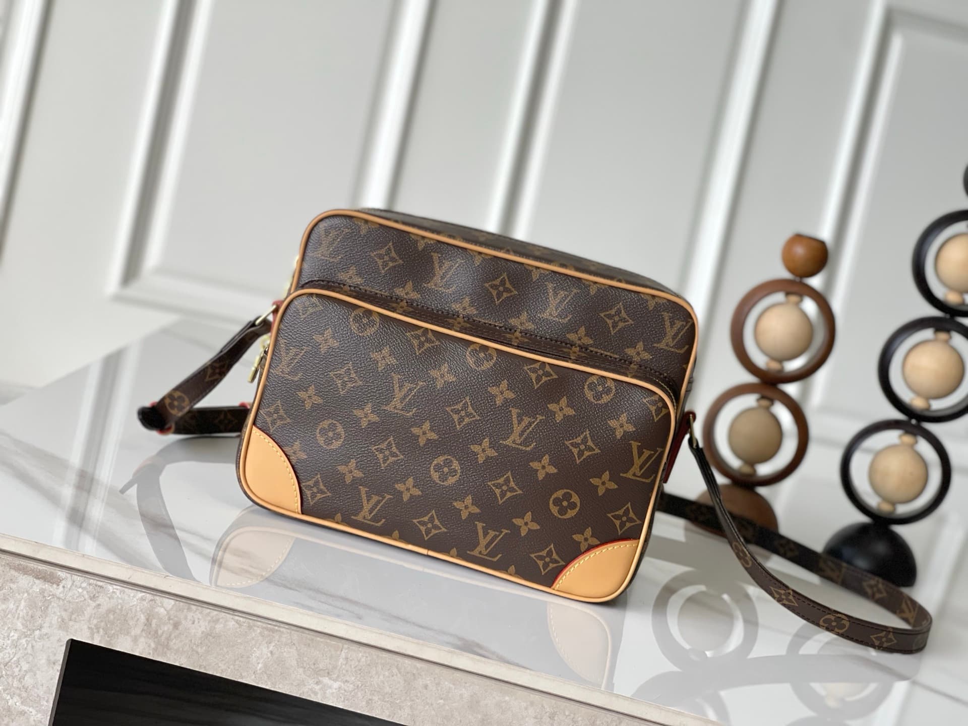 Louis Vuitton Monogram Canvas Nil shoulder bag M45244 high