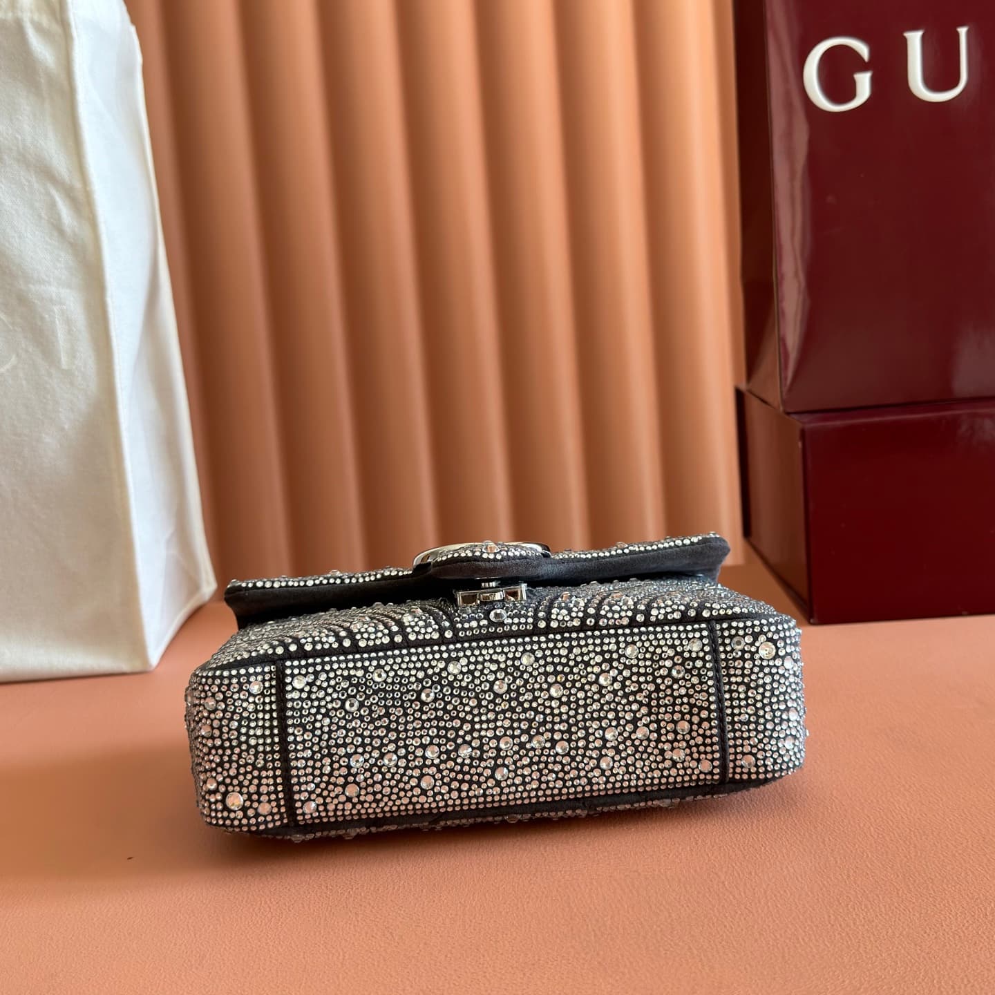 Gucci GG Marmont Shoulder Bag Black / Crystal 837280 High