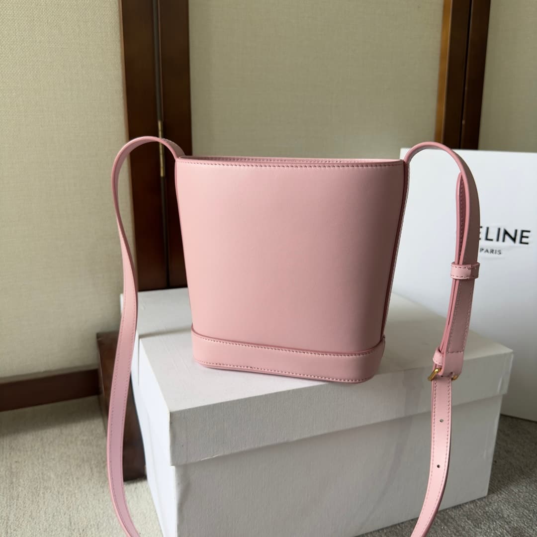 CELINE Small Bucket Bag in Pink Smooth Calfskin Leather High