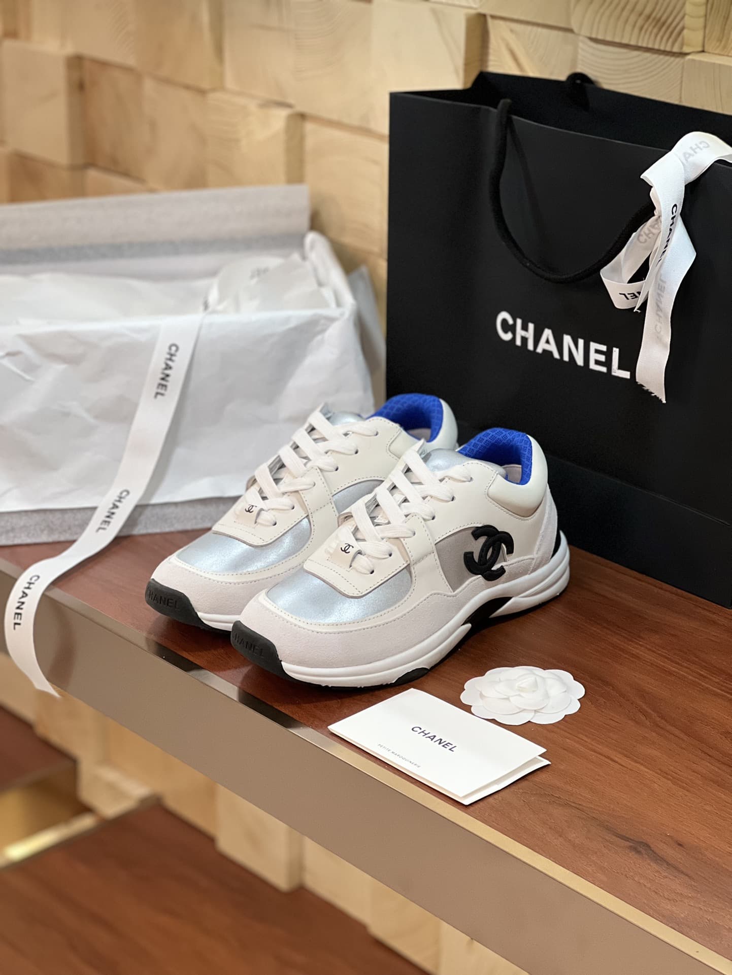 Chanel Sneaker Shoes Men Women