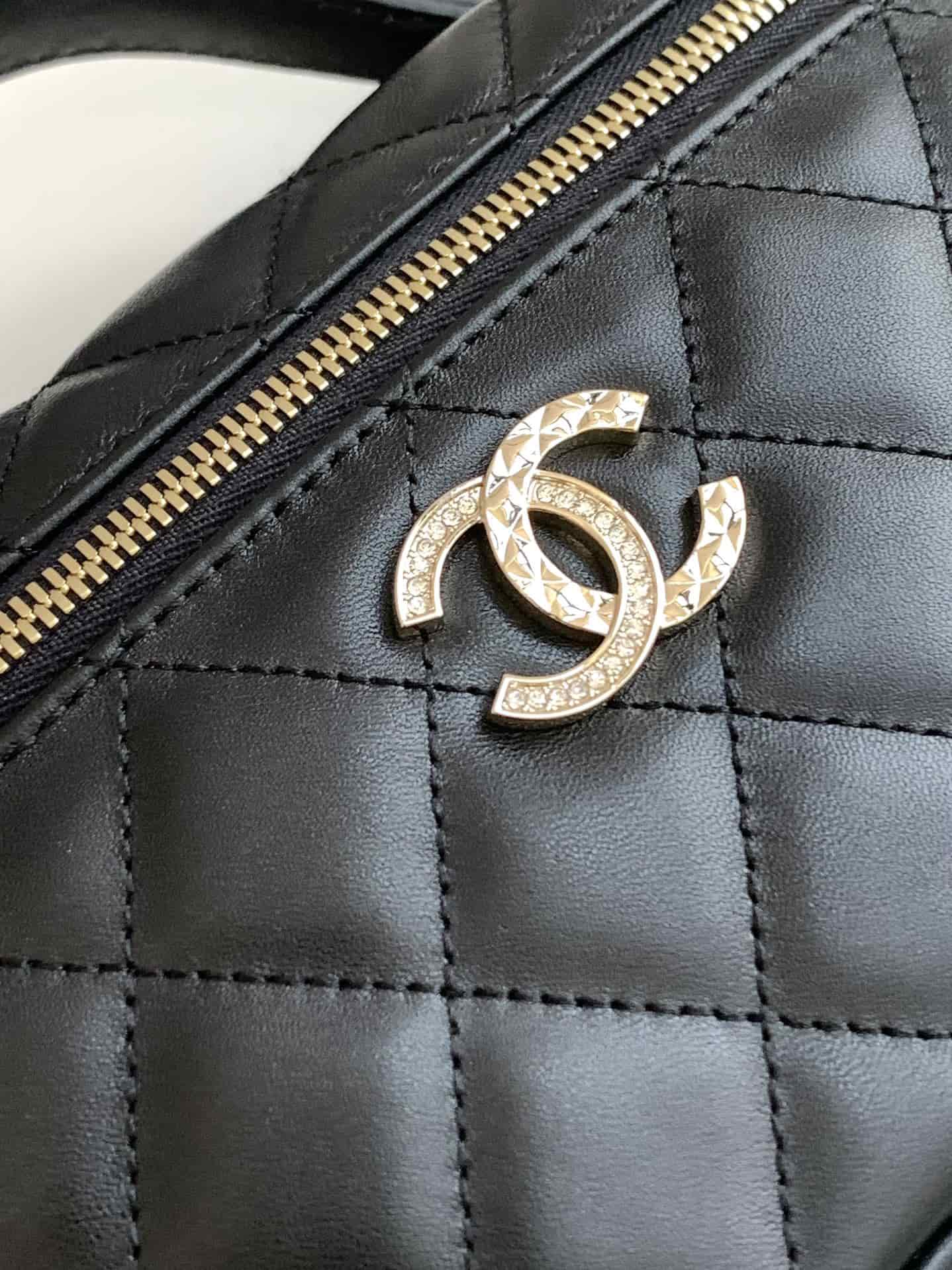 Chanel VANITY WITH CHAIN AP4407 Lambskin & Gold-Tone Metal Black High