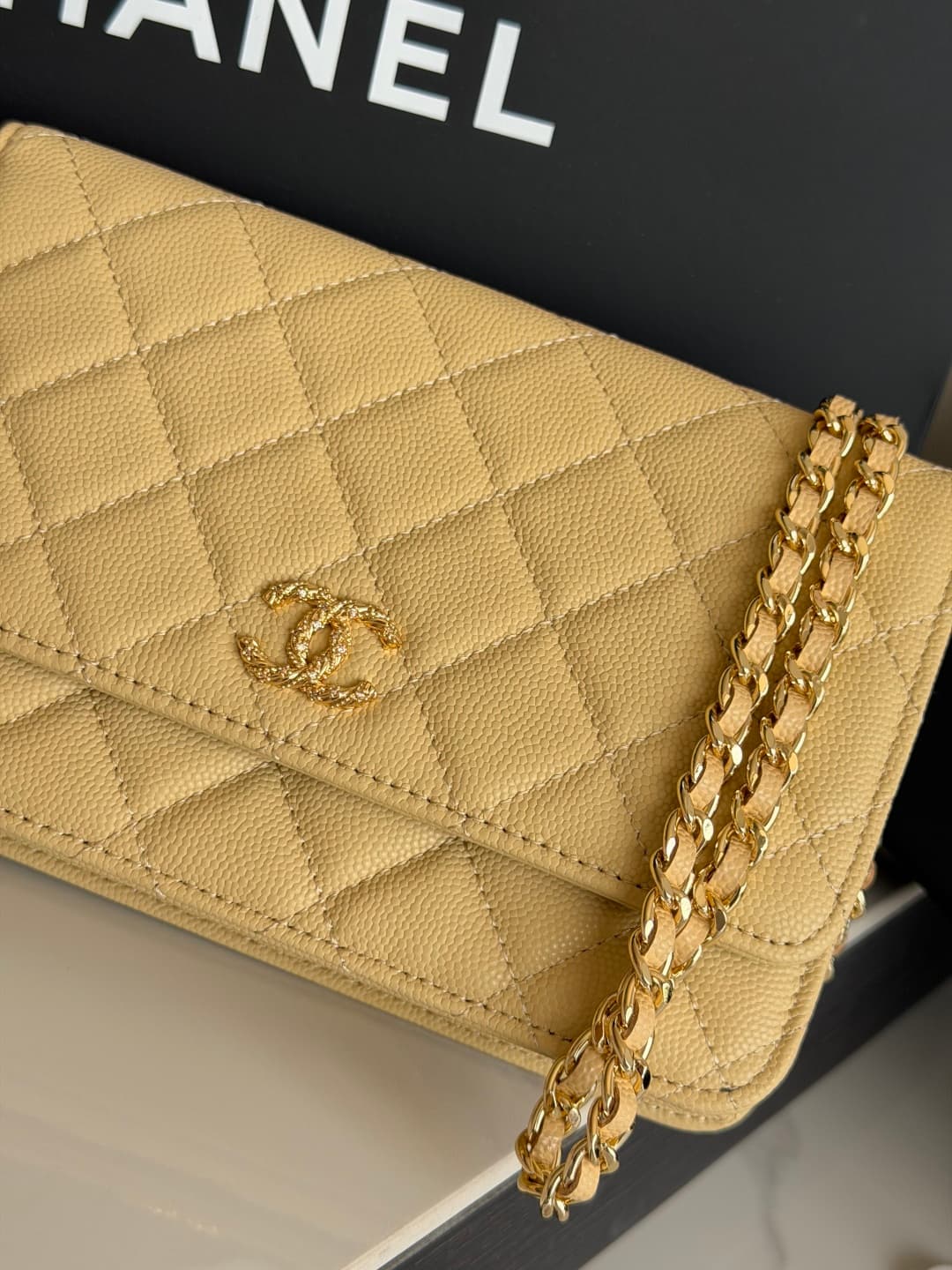 Chanel Wallet on Chain Shiny Grained Calfskin Strass & Gold-Tone Metal Yellow AP5073 High