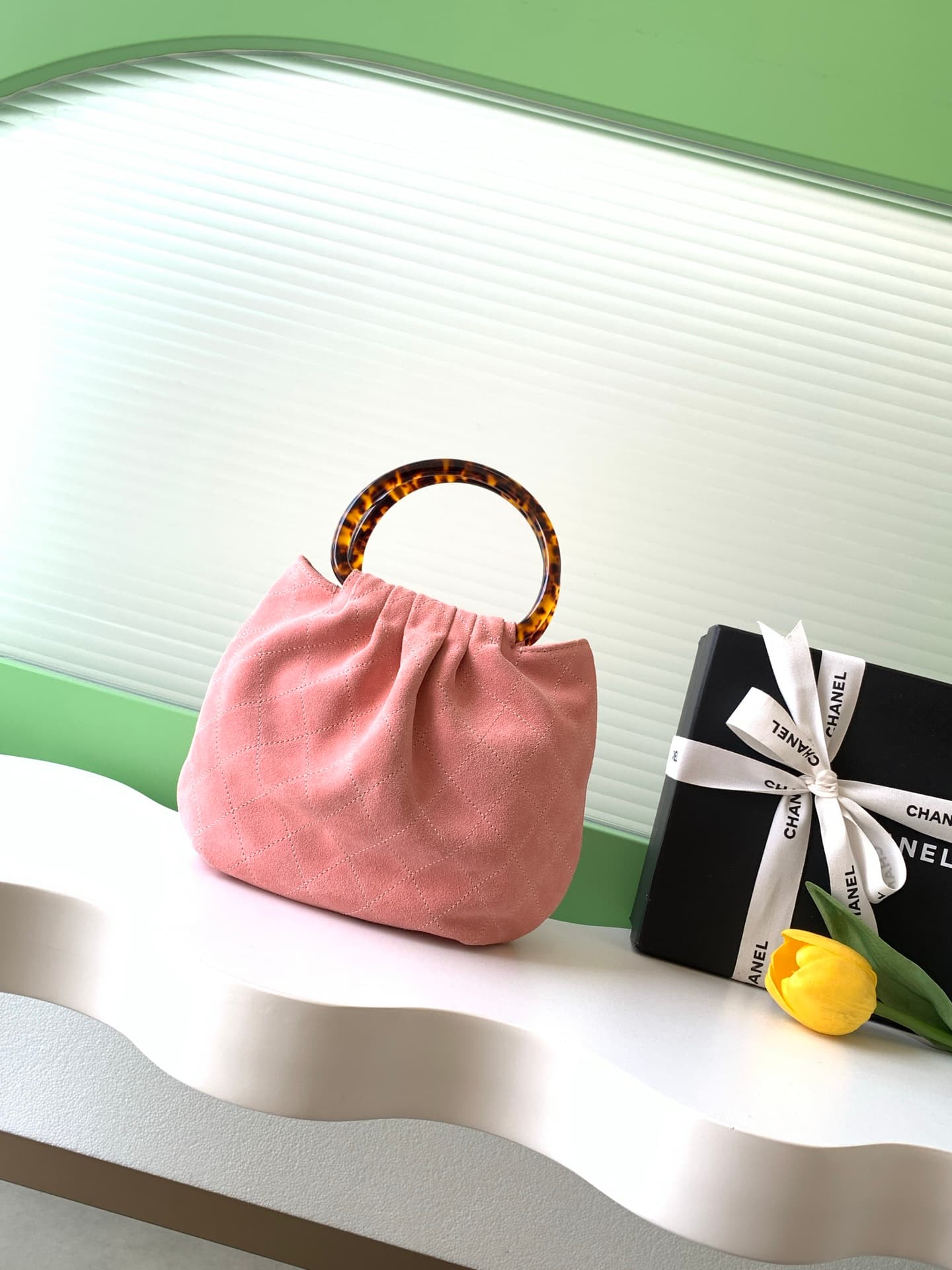 Chanel Small Hobo Bag Suede Calfskin Turtoise-Shell Effect Plexi & Gold-Tone Metal Pink AS6022 High