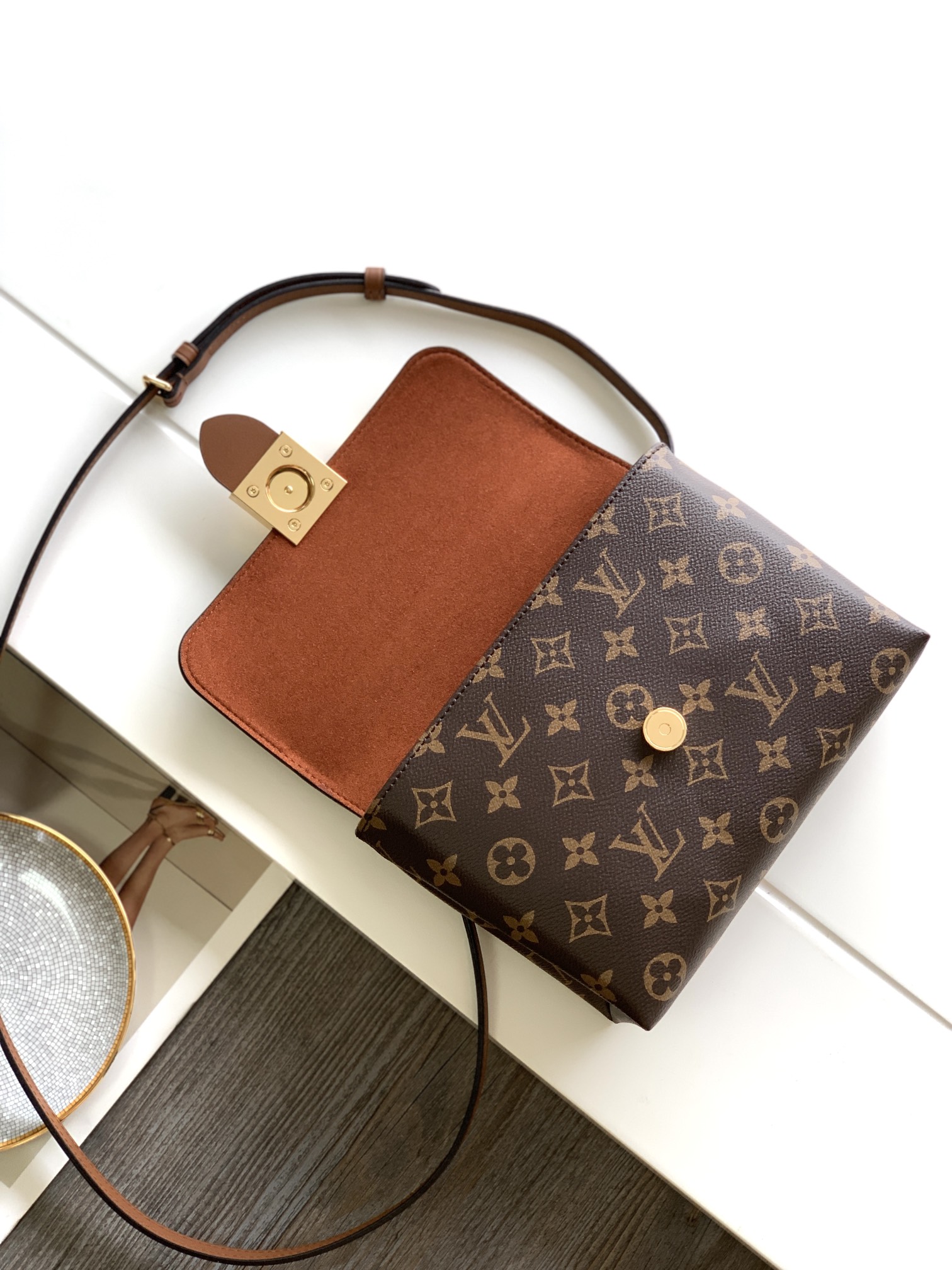 Louis Vuitton Locky BB Monogram coated canvas and smooth cowhide leather M44654 High
