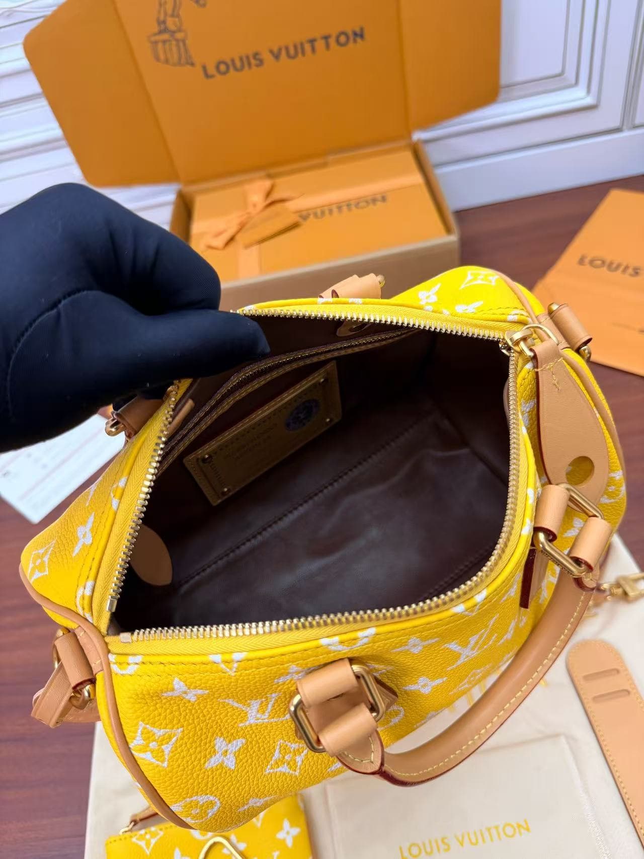 Louis Vuitton Speedy P9 Bandoulière 25 Lemonade Yellow Calf leather M13902 TOP