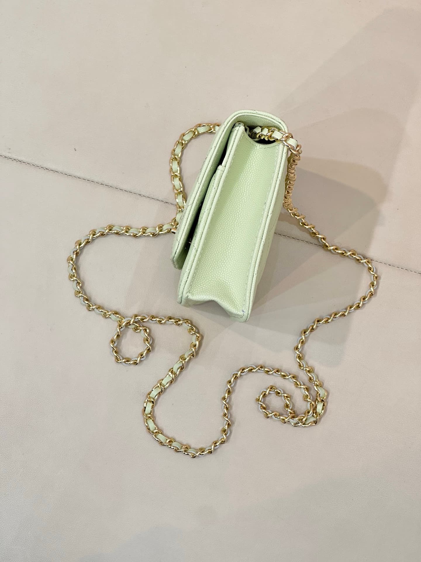 Chanel Classic Wallet on Chain Grained Shiny Calfskin& Gold-Tone Metal AP4241 Light Green TOP