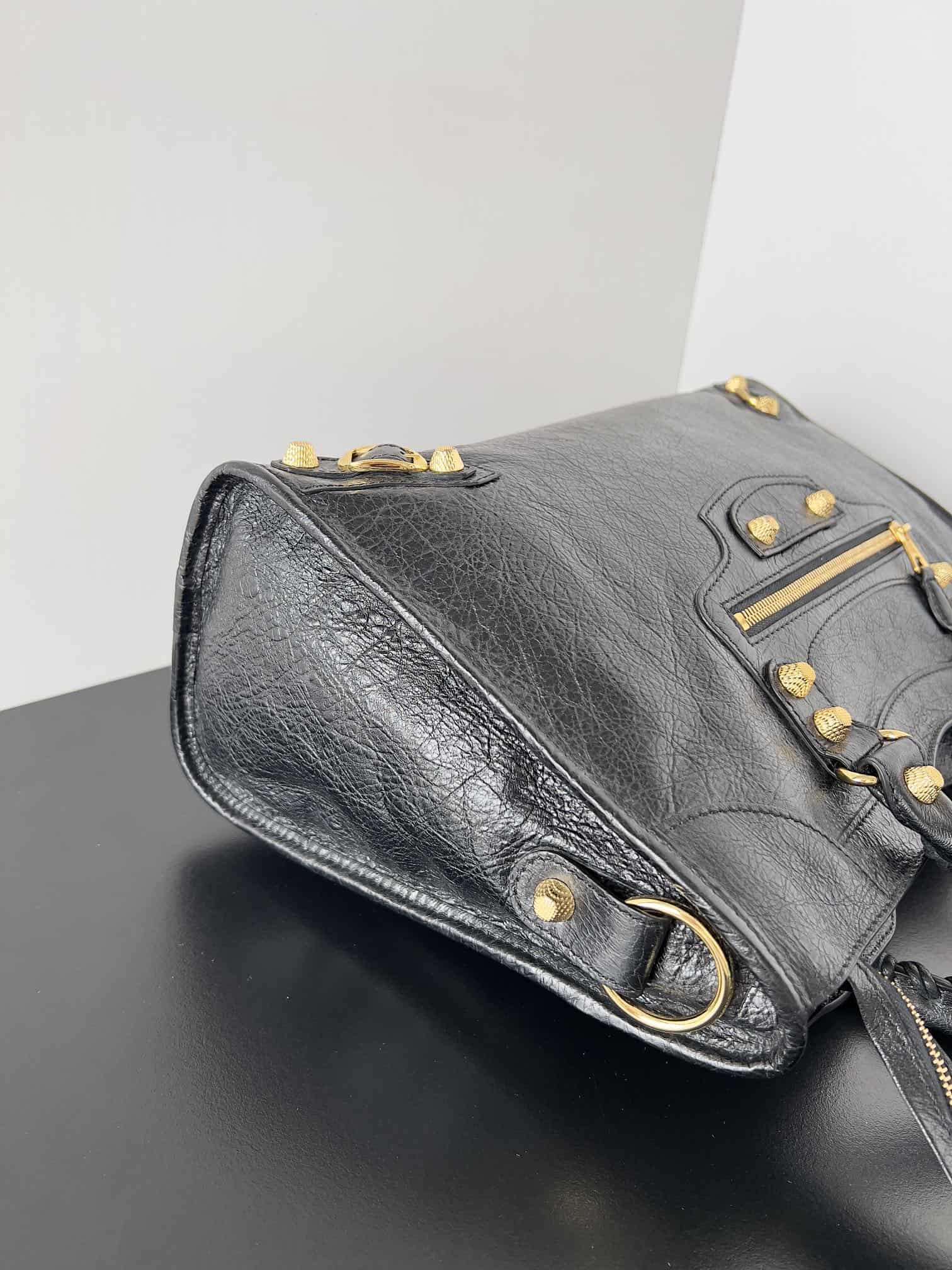 WOMEN'S LE CITY MEDIUM BAG Gold Metal Black High