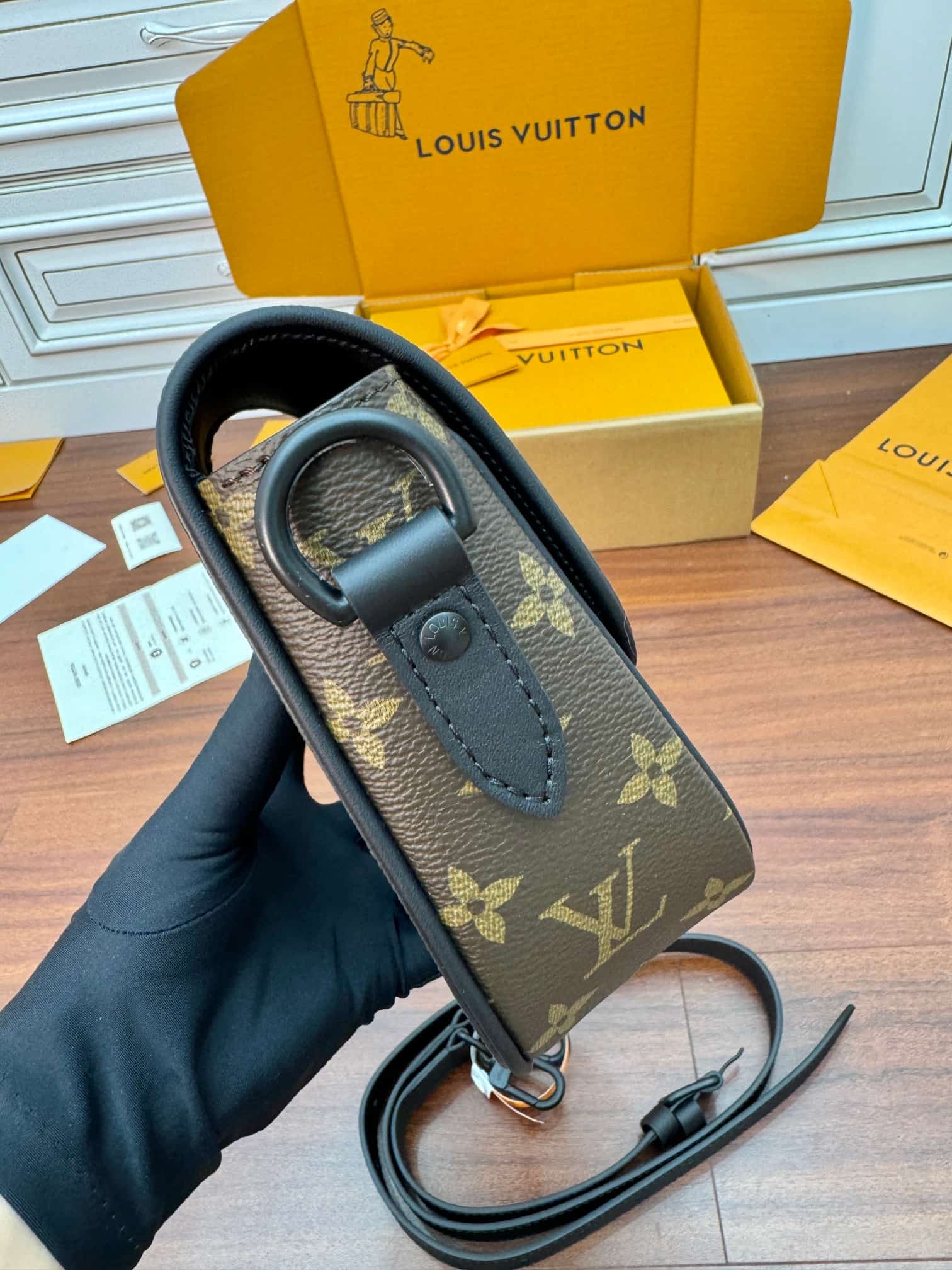 Louis Vuitton Montsouris Messenger PM Monogram Macassar coated canvas M47060 TOP