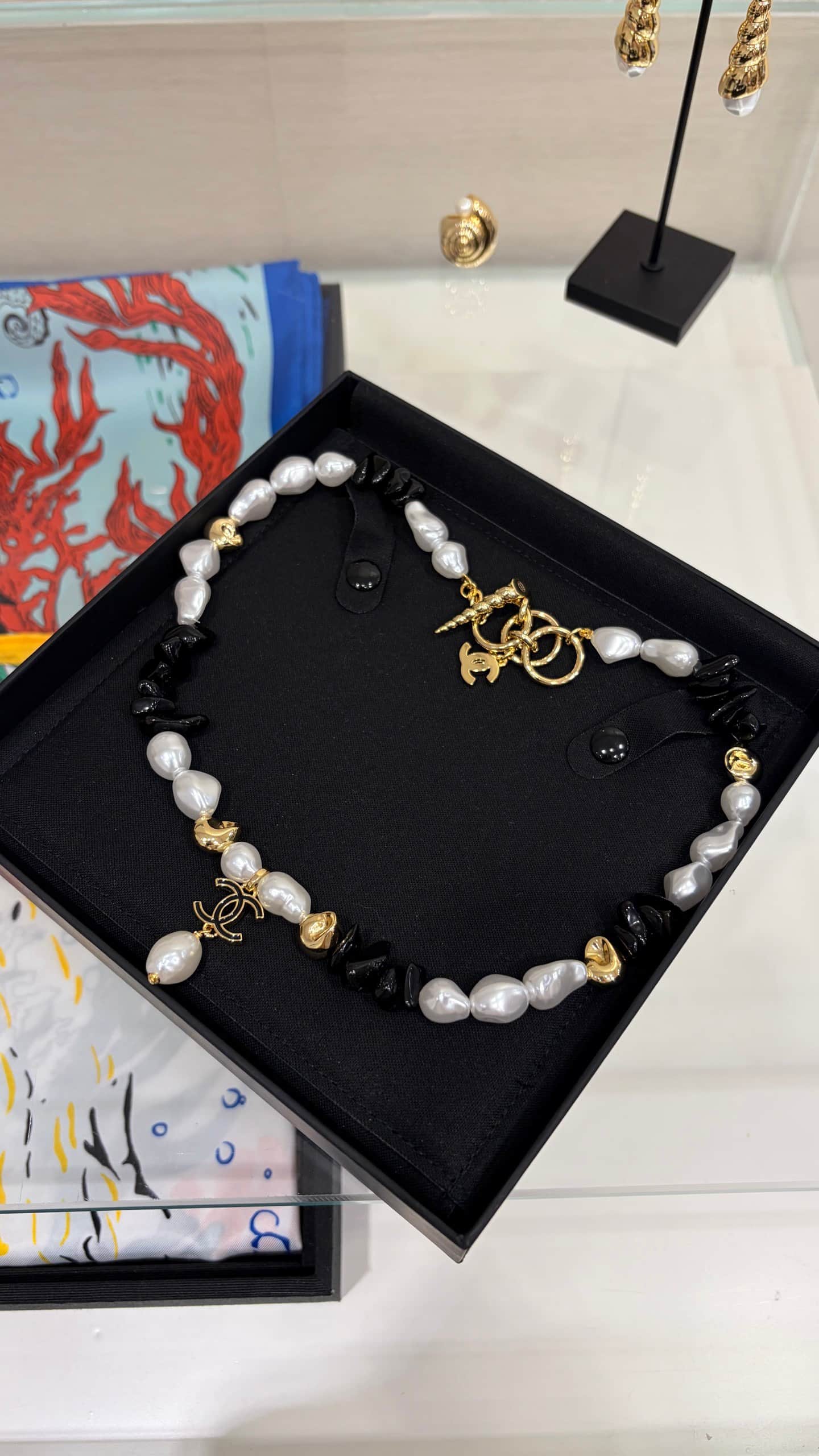 Chanel Coco Beach Necklace High