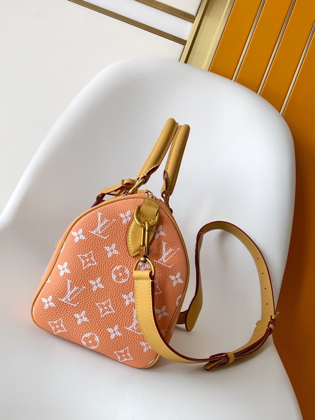 Louis Vuitton Speedy P9 Bandoulière 25 Summer Peach Calf leather M13912 High