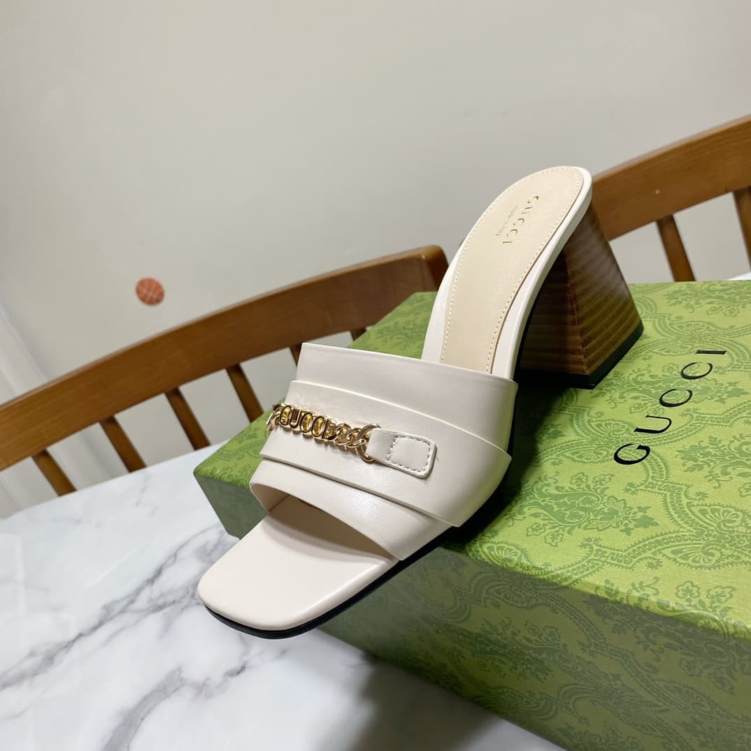 Gucci Sandals shoes Women