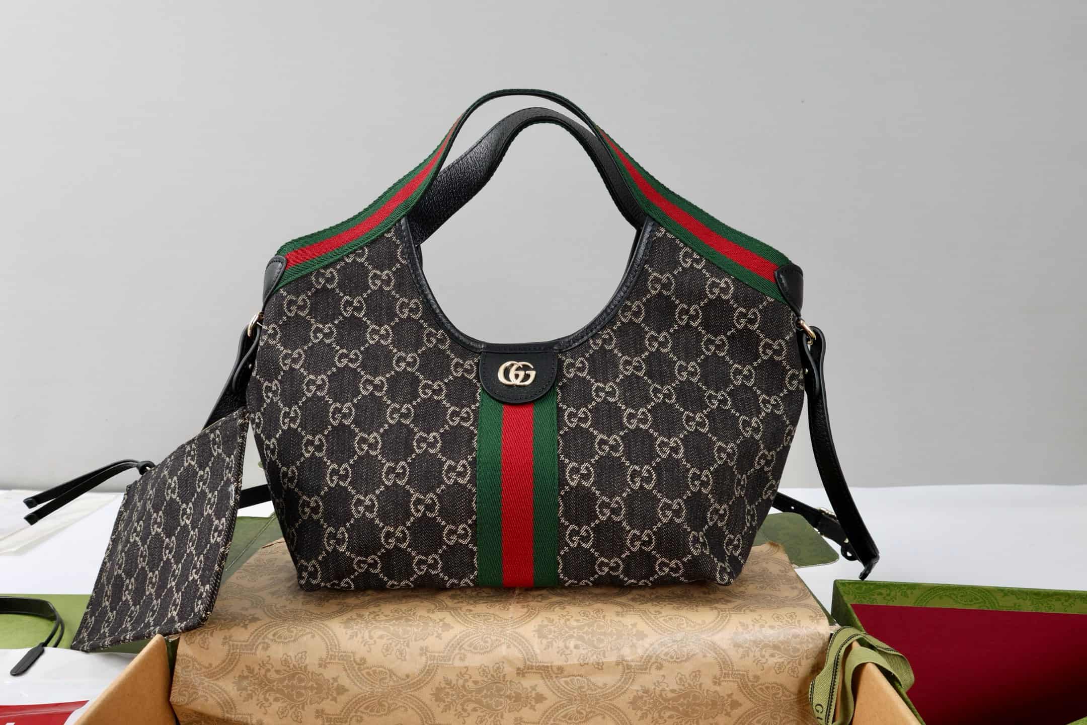 Gucci Giglio small tote bag 860845 black and white GG denim High
