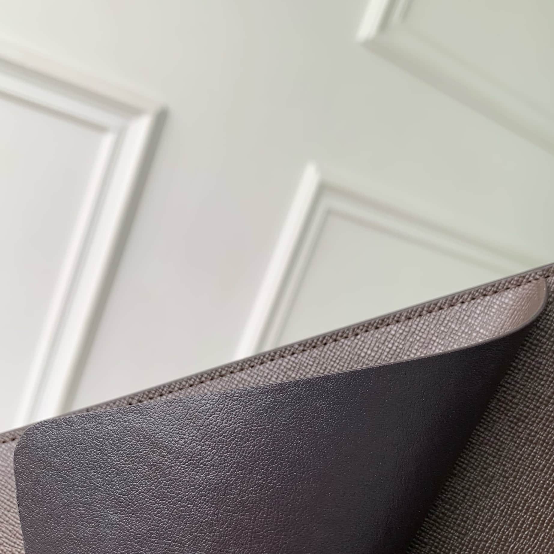 Louis Vuitton Desk Agenda Cover Damier canvas, cross grain leather lining R21065 High