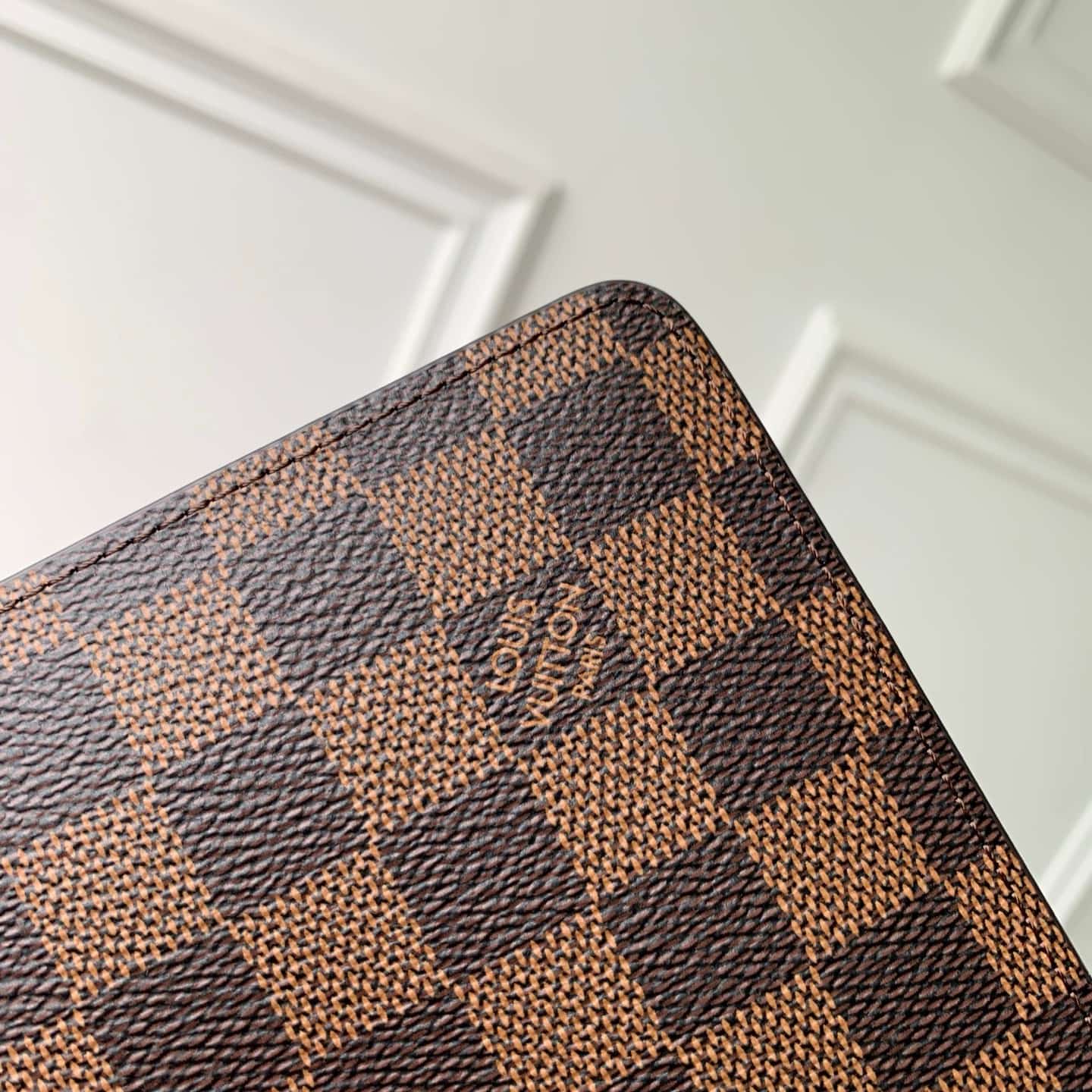 Louis Vuitton Desk Agenda Cover Damier canvas, cross grain leather lining R21065 High