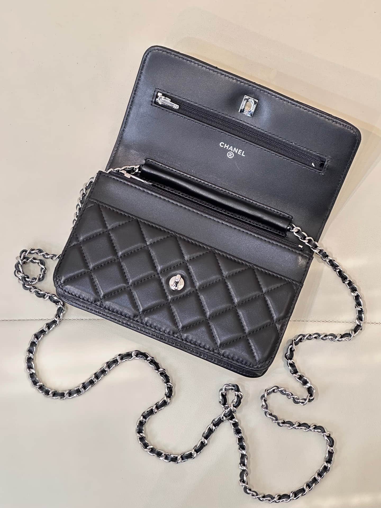 Chanel Classic Wallet on Chain Shiny Lambskin & Silver-Tone Metal AP4241 Black TOP