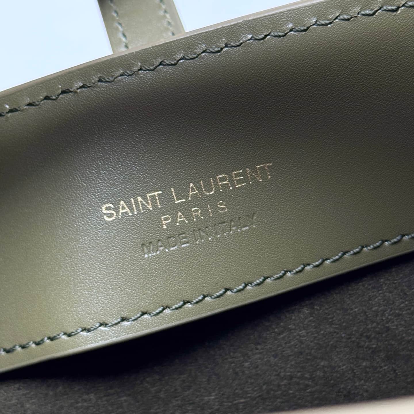 LE 37 mini in shiny leather 765870 STRONG MOSS High