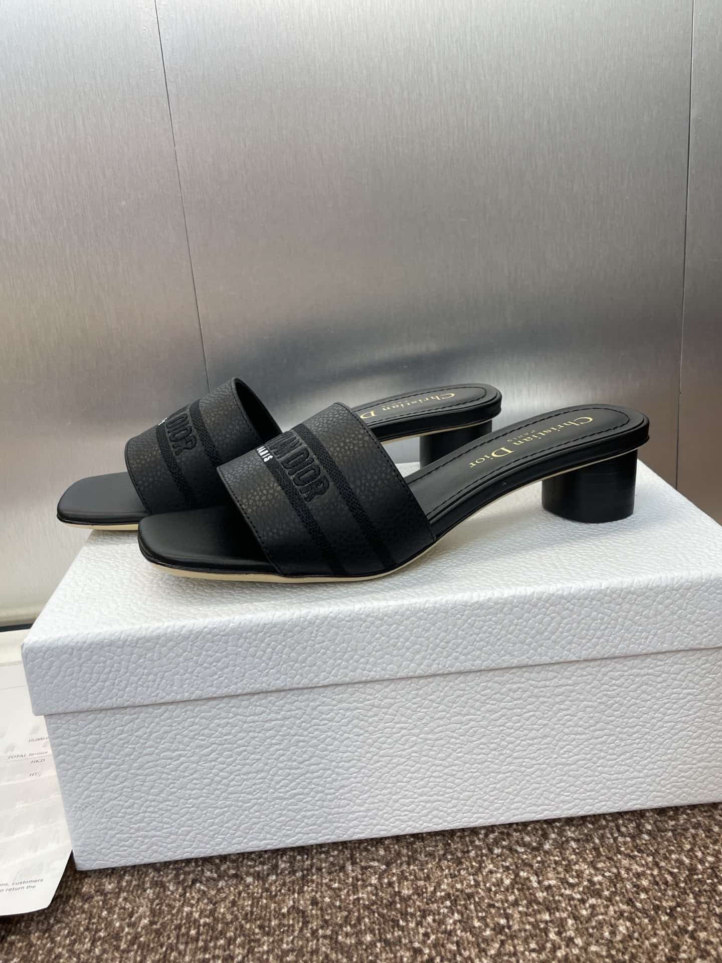 Dior Dway Slide Medium Women