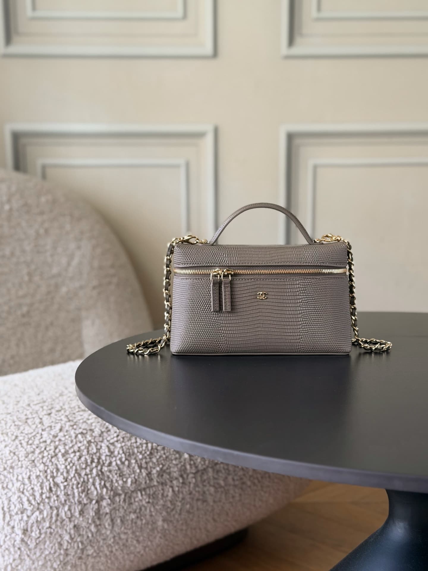 Chanel Small Vanity with chain Lizard Embossed Calfskin & Gold-Tone Metal Dark Khaki AS5346 A