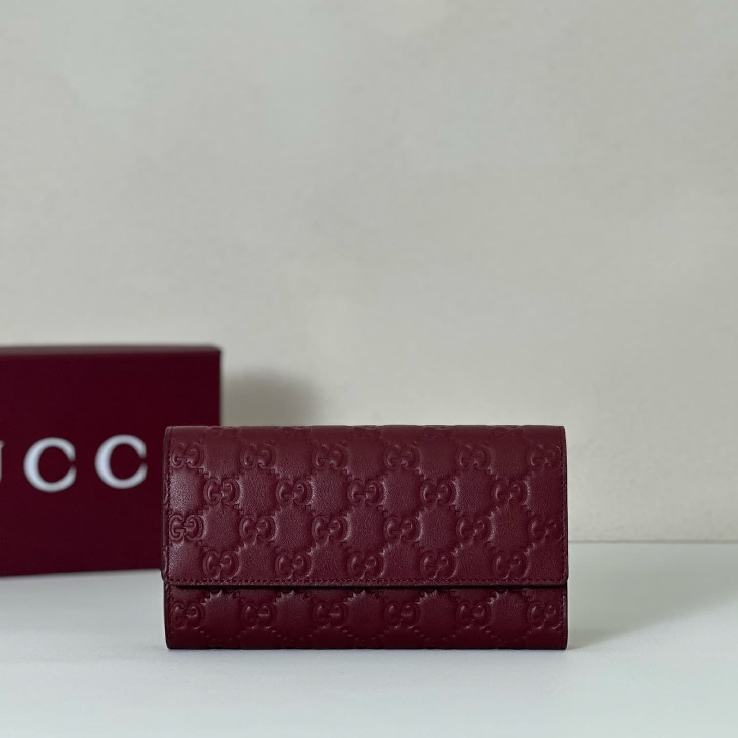 Gucci GG Emblem continental wallet Burgundy 847210 High