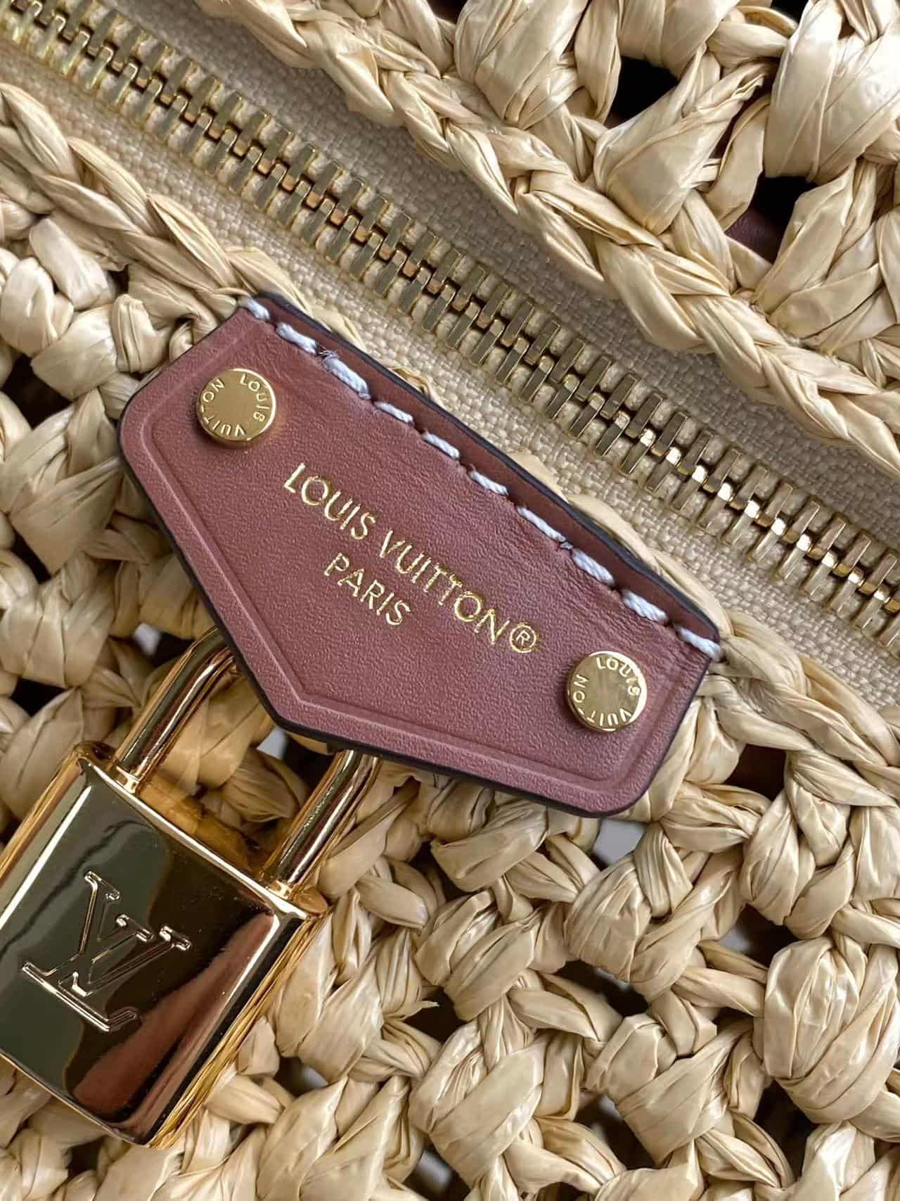 Louis Vuitton Vanity Chain Pouch Natural Tan Raffia M14303 High