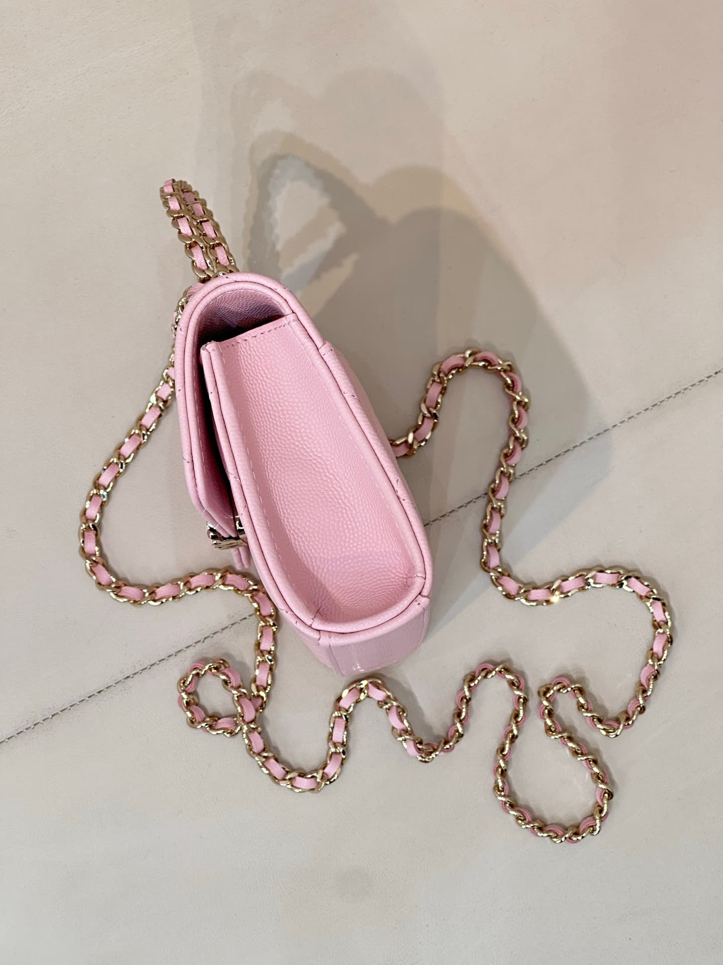 Chanel Clutch with chain Grained Calfskin&Gold-Tone Metal Pink AP3238 TOP