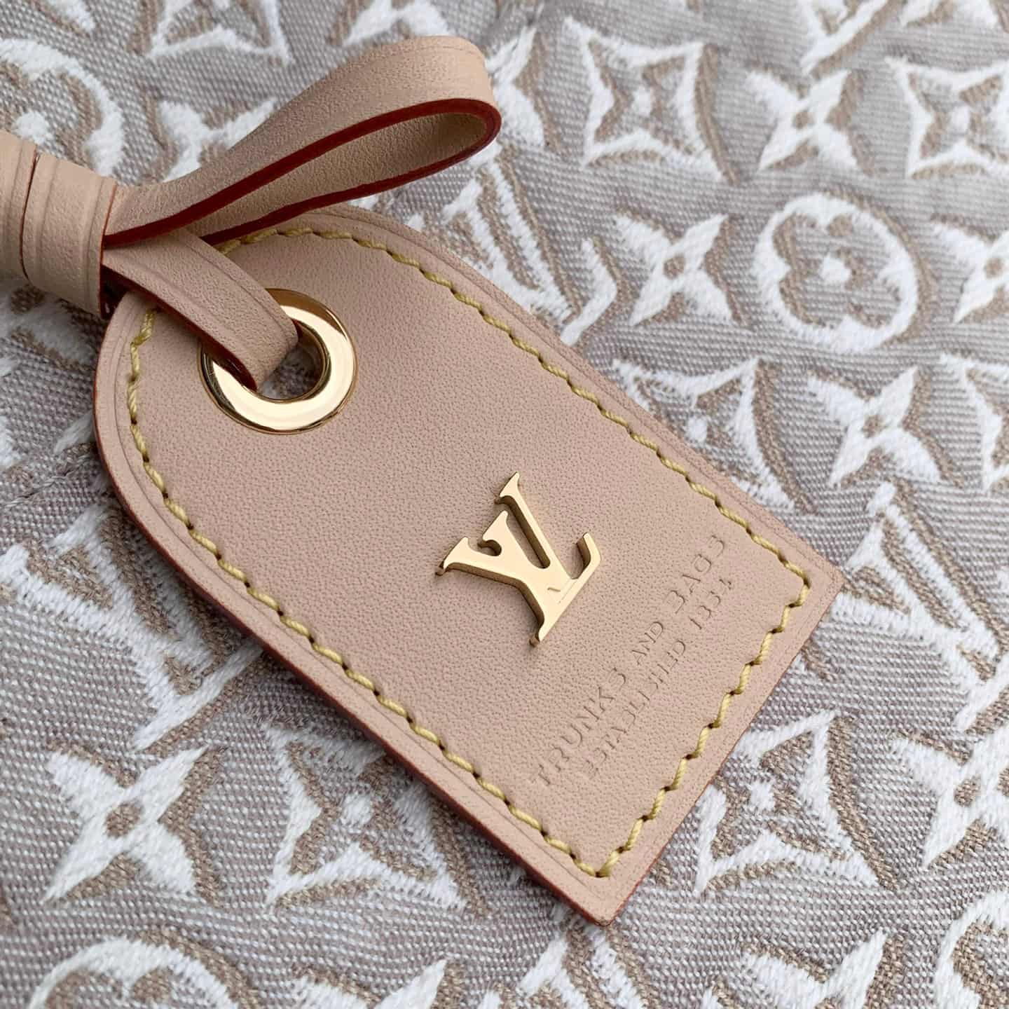 Louis Vuitton Diane PM Monogram Emblème Peuplier M29795 High