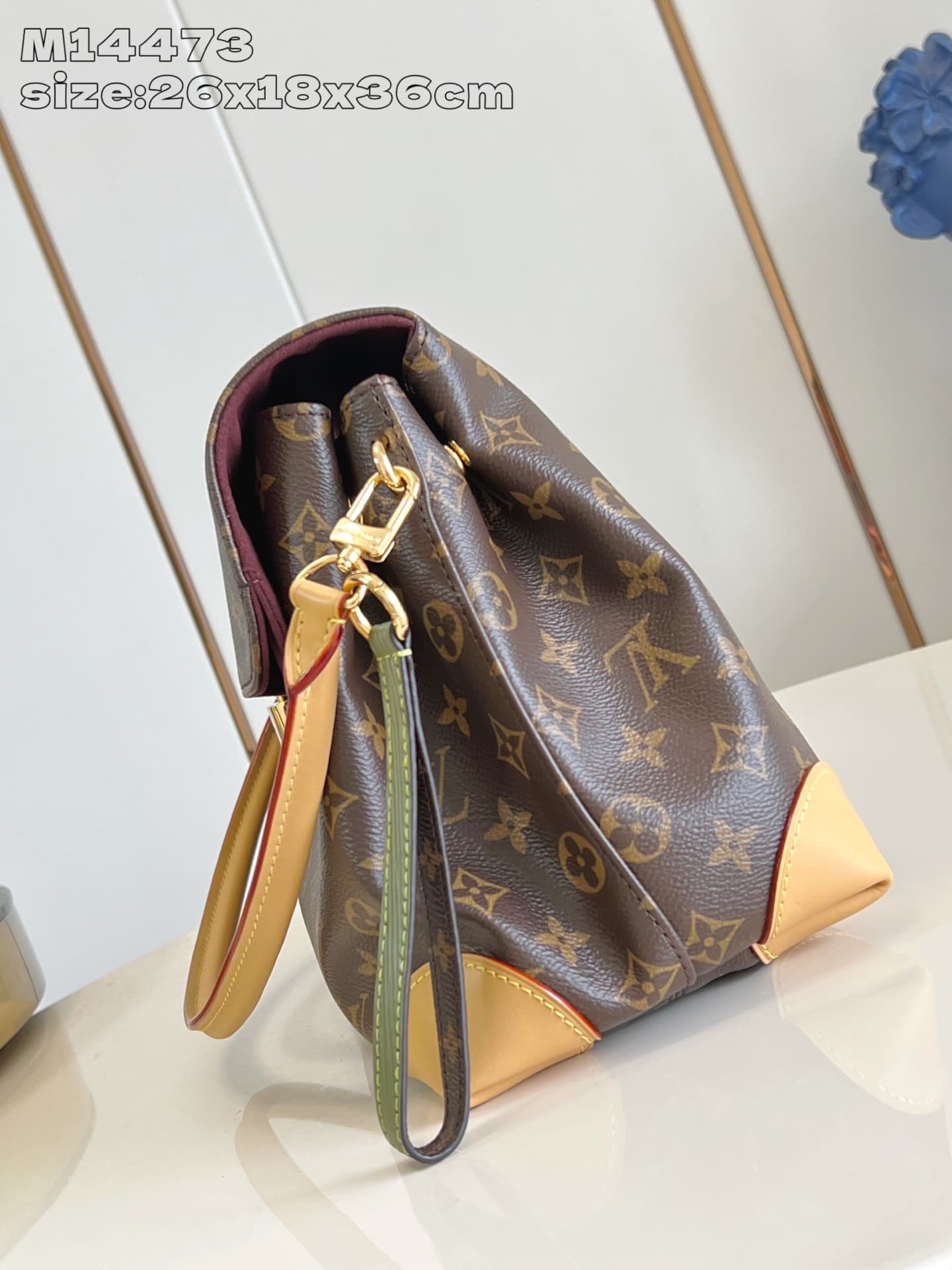 Louis Vuitton Hide Away MM Monogram Coated canvas M14473 High