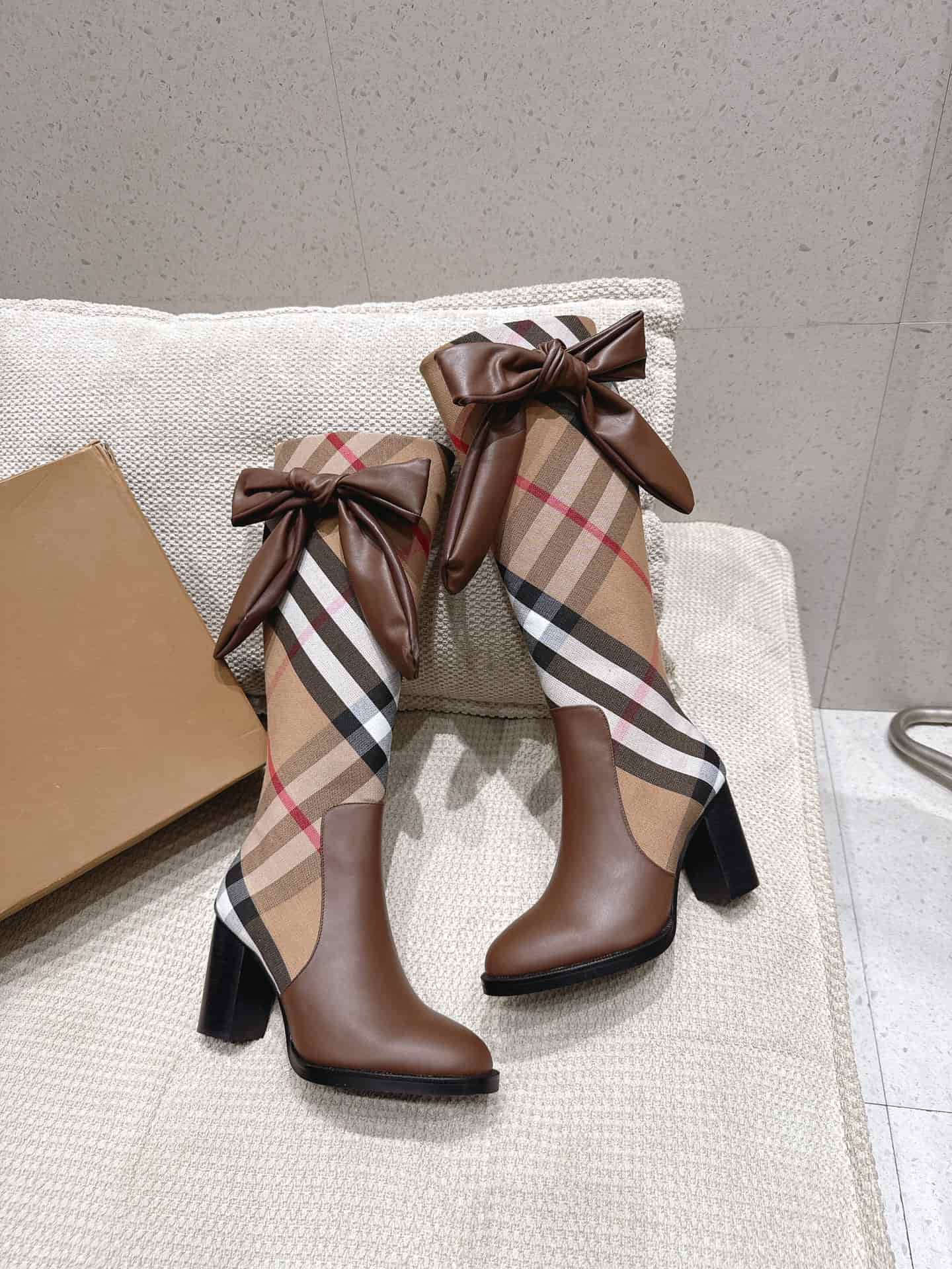 Burberry Boot Shoes Women
