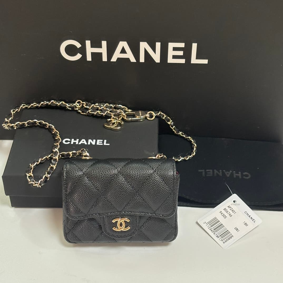 Chanel  Mini Flap Card Holder on Chain AP2401 A