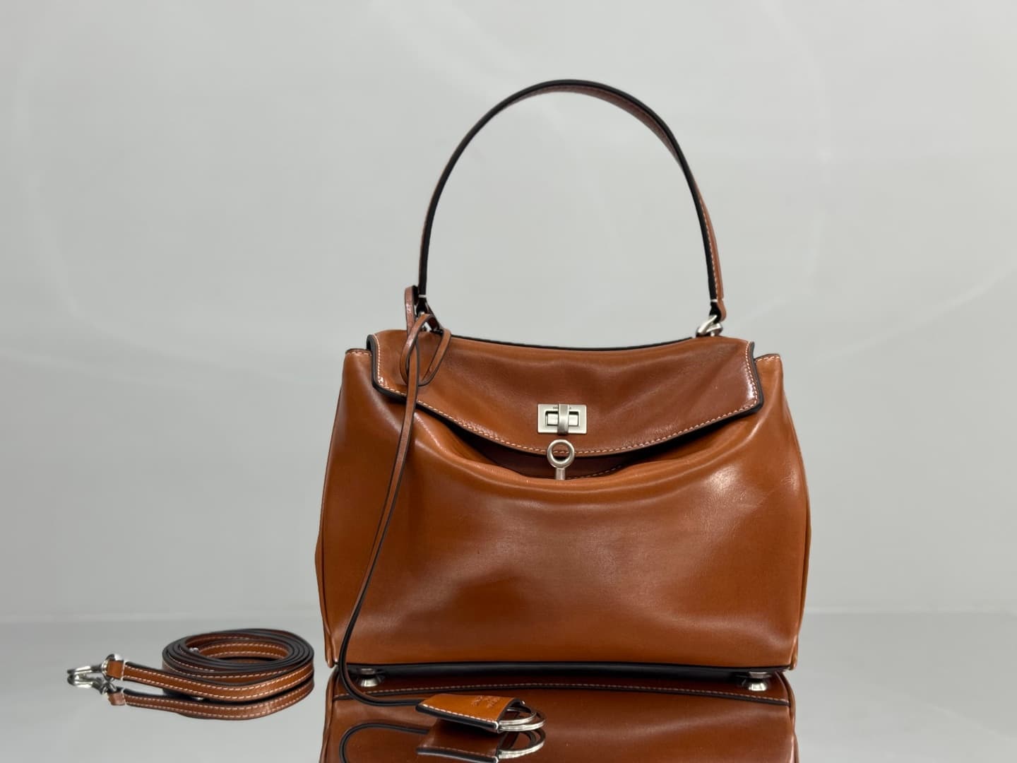 Balenciaga Rodeo Small Bag in Tan Leather With Silver-Tone Metal TOP