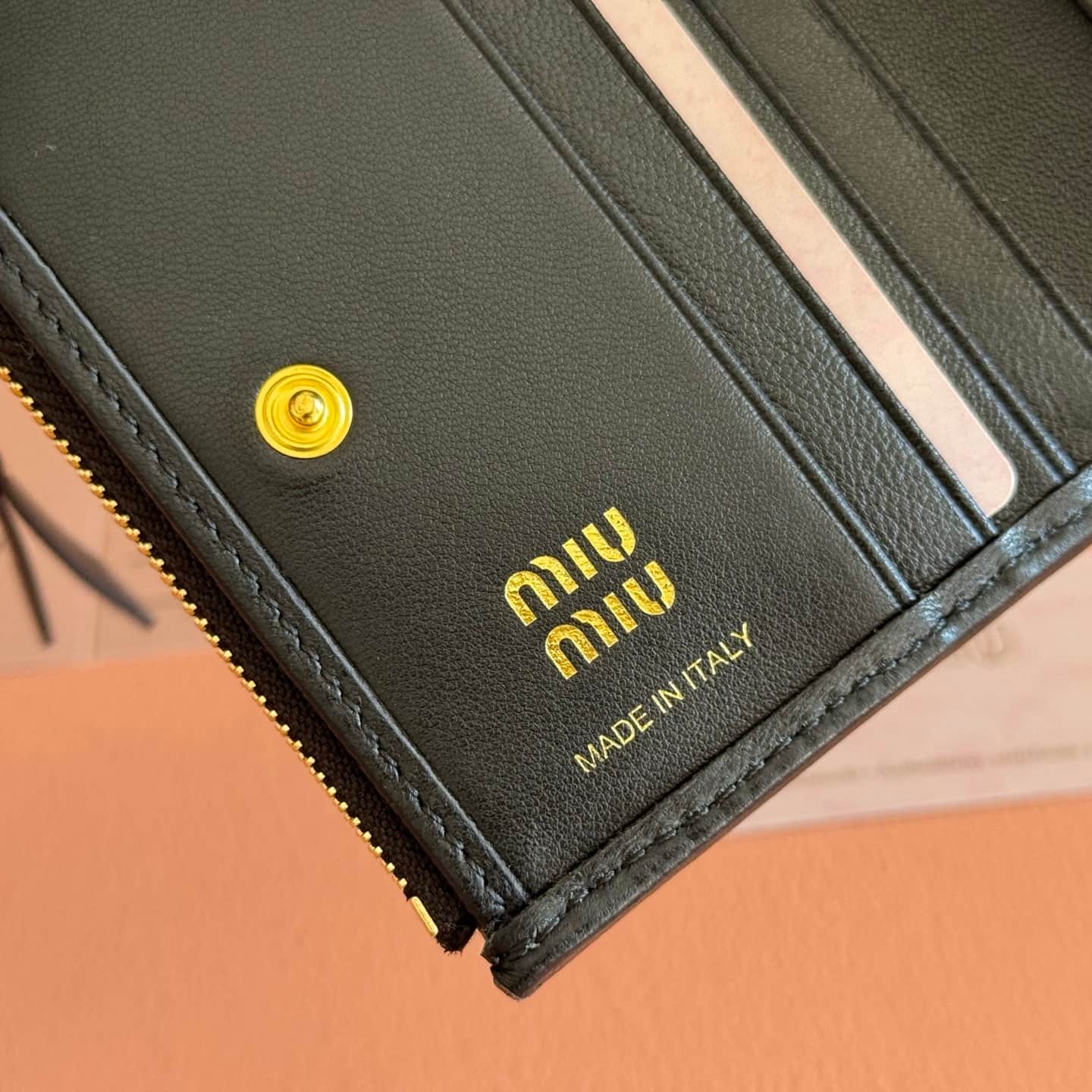 Miu Miu Begonia Black Matelassé Nappa Leather Wallet 5MV017 TOP